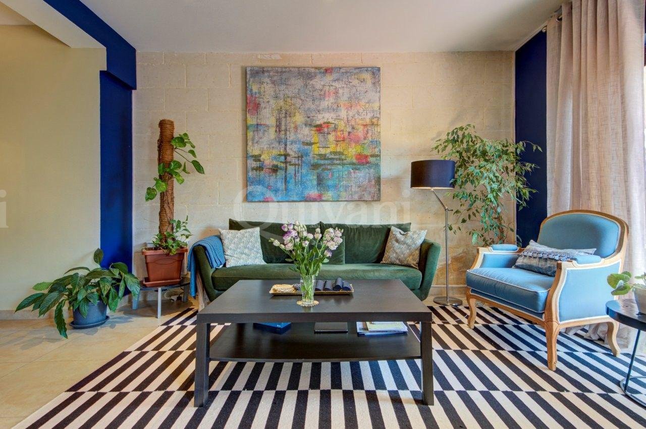 Sliema - Beautifully Furnished Apartment With Large Yard