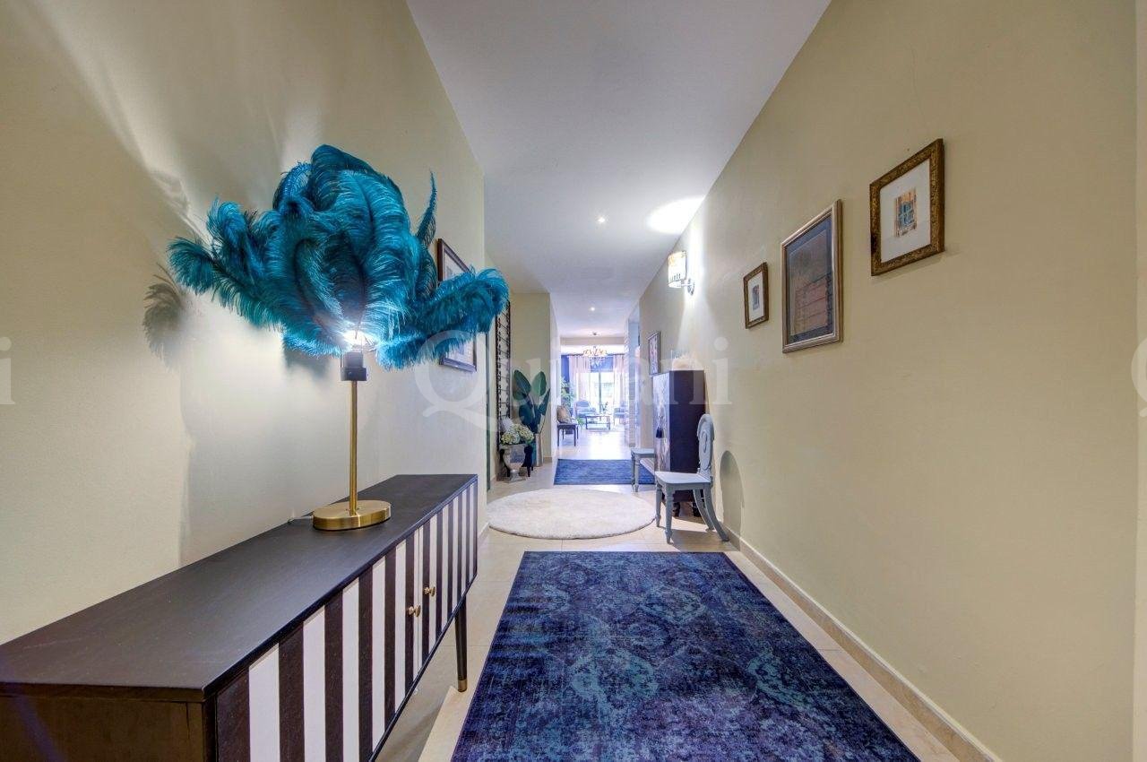 Sliema - Beautifully Furnished Apartment With Large Yard