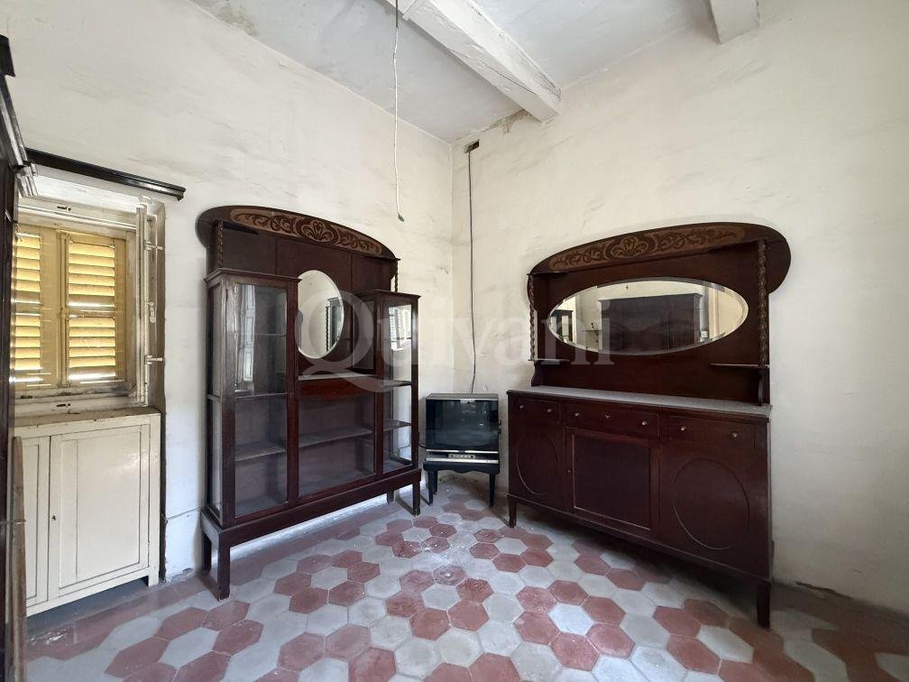 Hamrun - Unconverted Townhouse