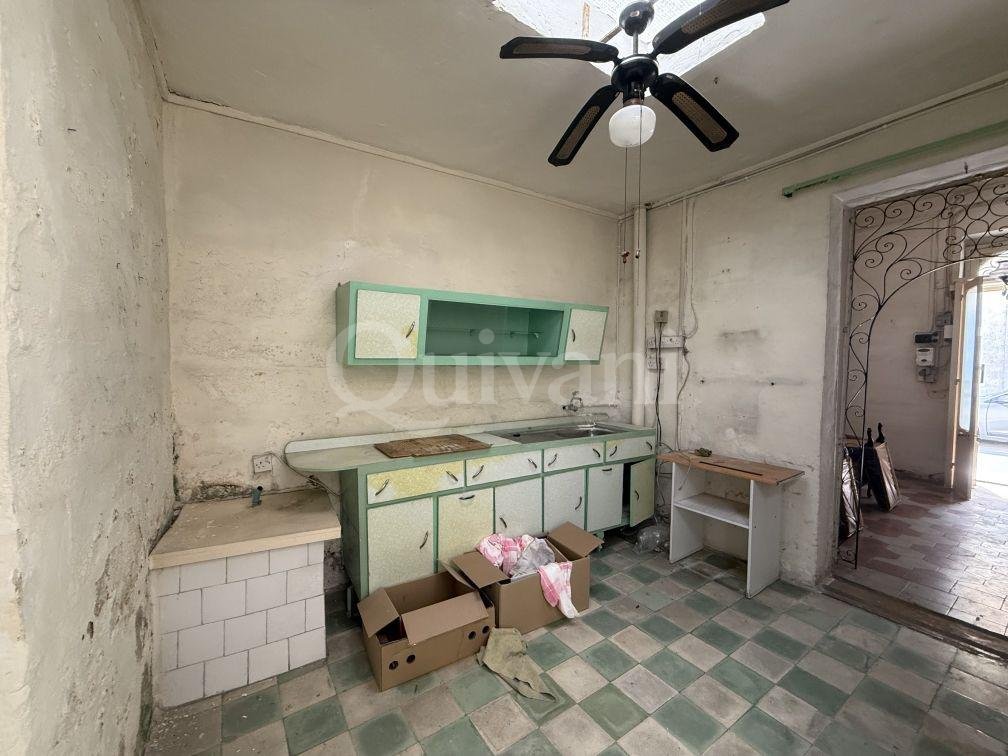 Hamrun - Unconverted Townhouse