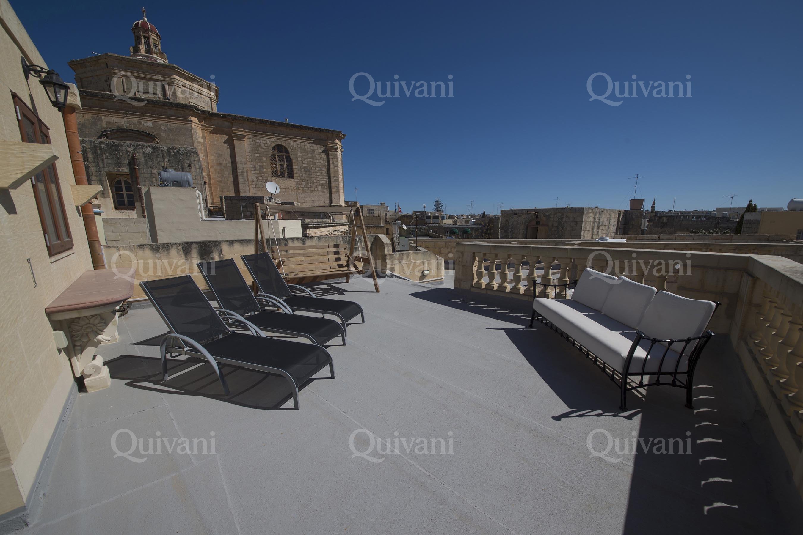 Zebbug, Furnished House of Character