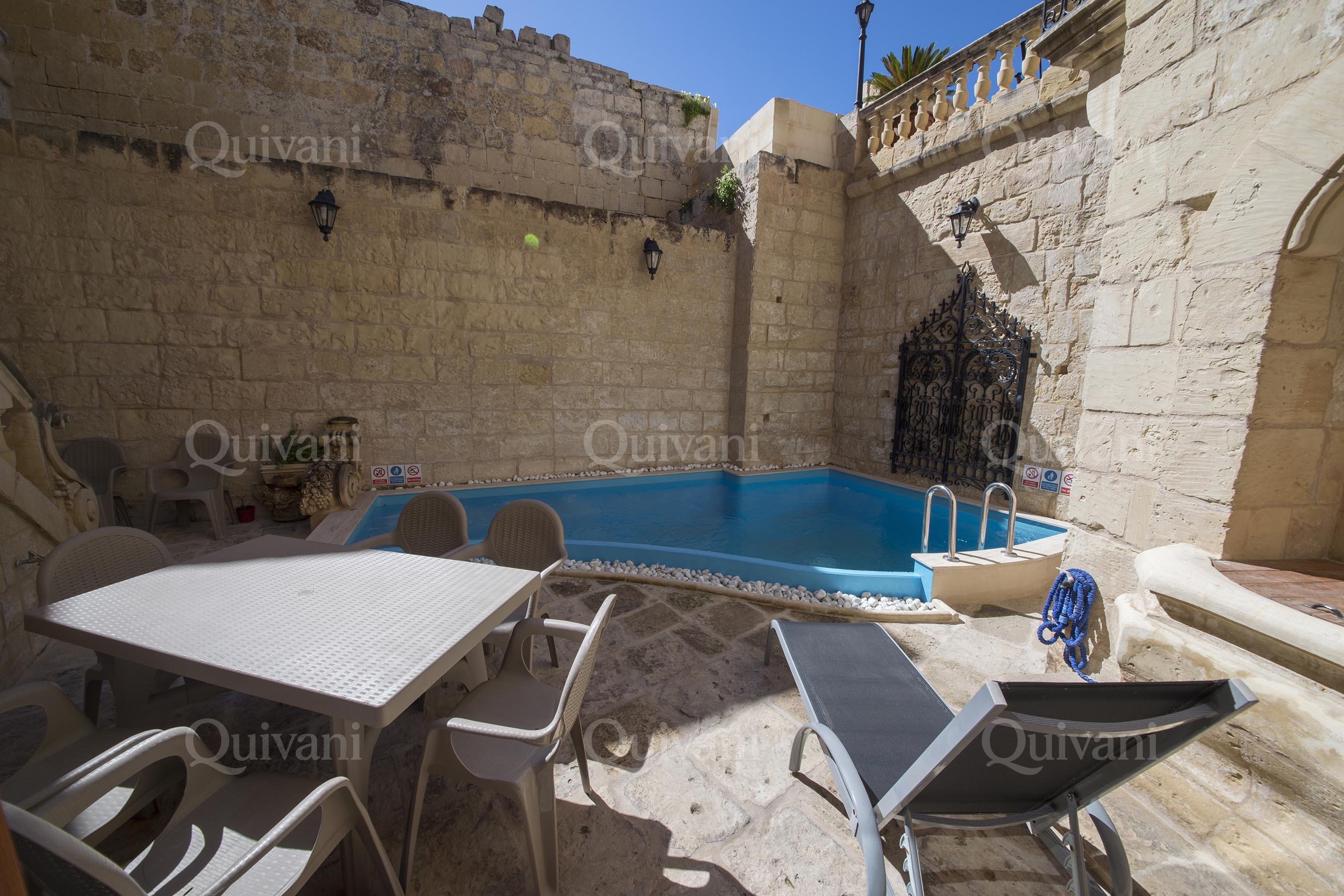 Zebbug, Furnished House of Character
