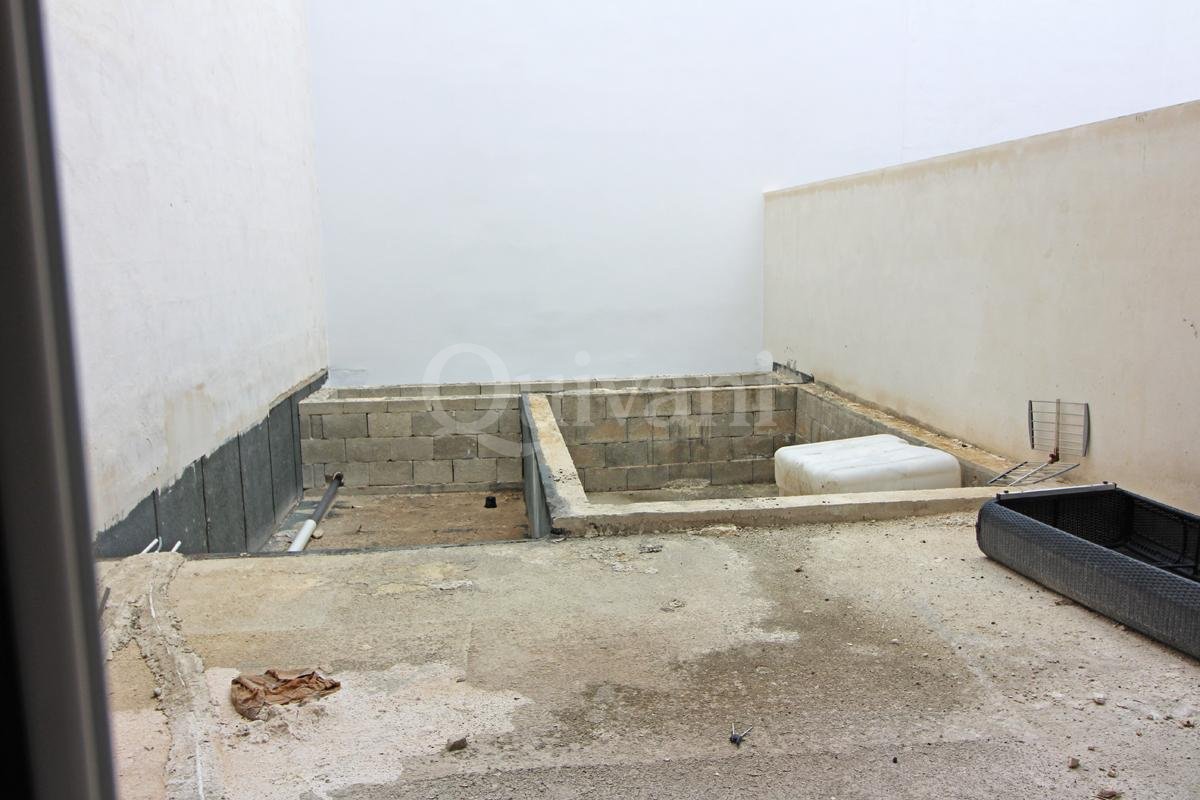 St Julians, Finished Elevated Maisonette
