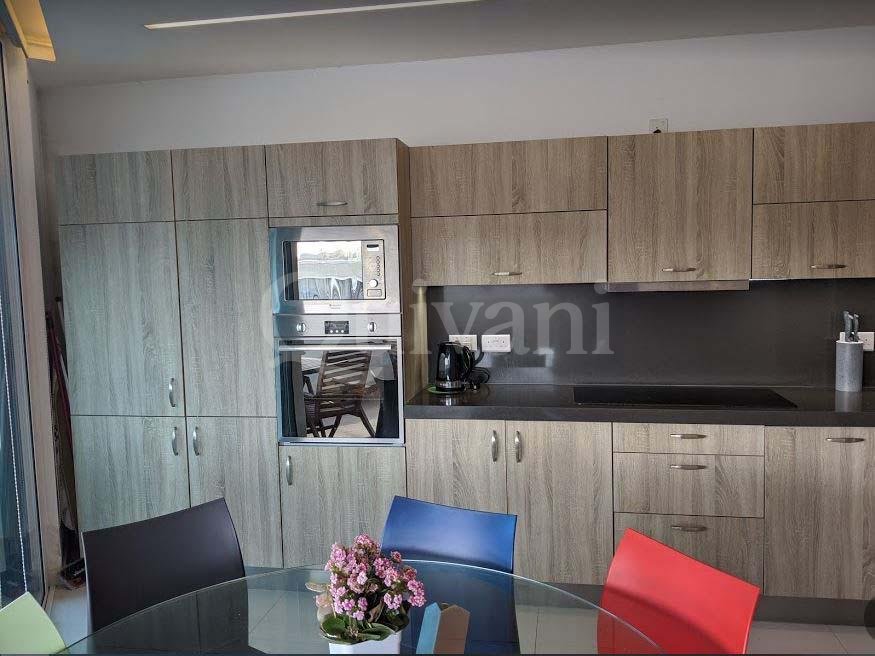 Gzira, Furnished Penthouse