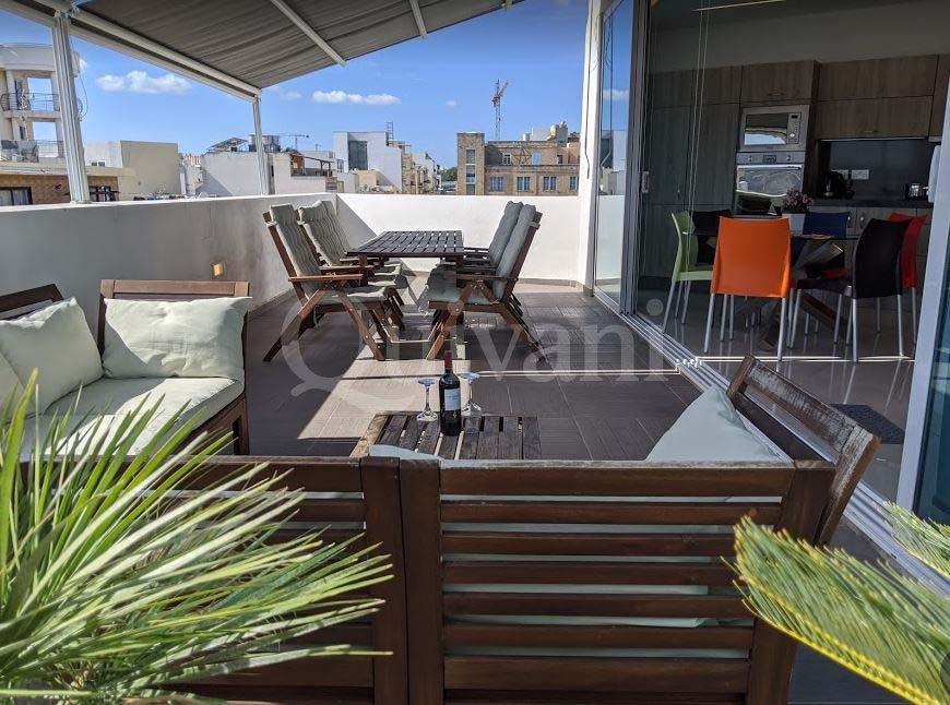Gzira, Furnished Penthouse