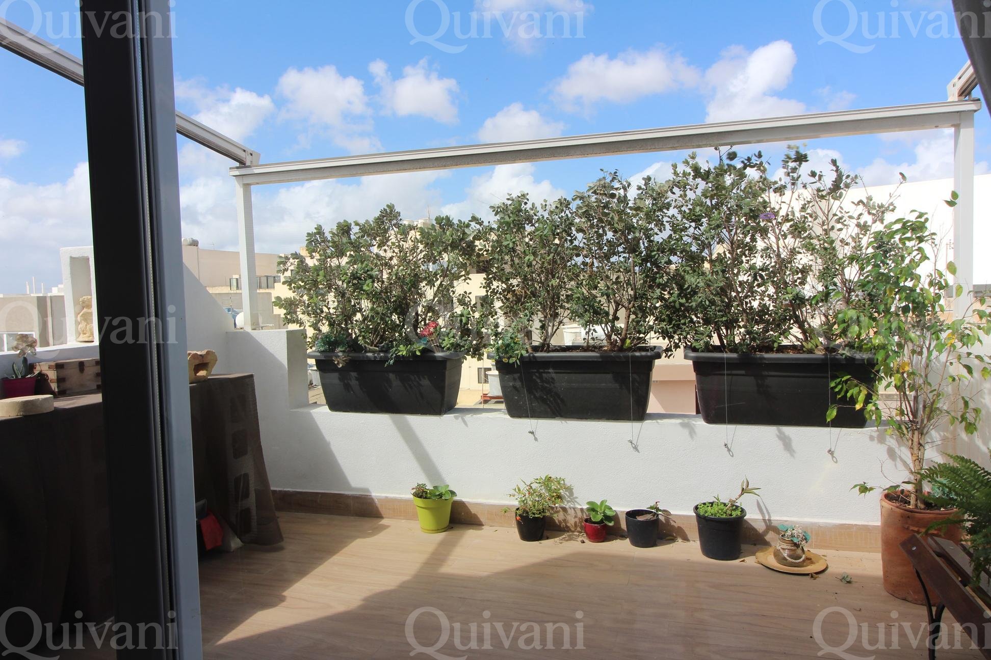 Msida, Furnished Penthouse