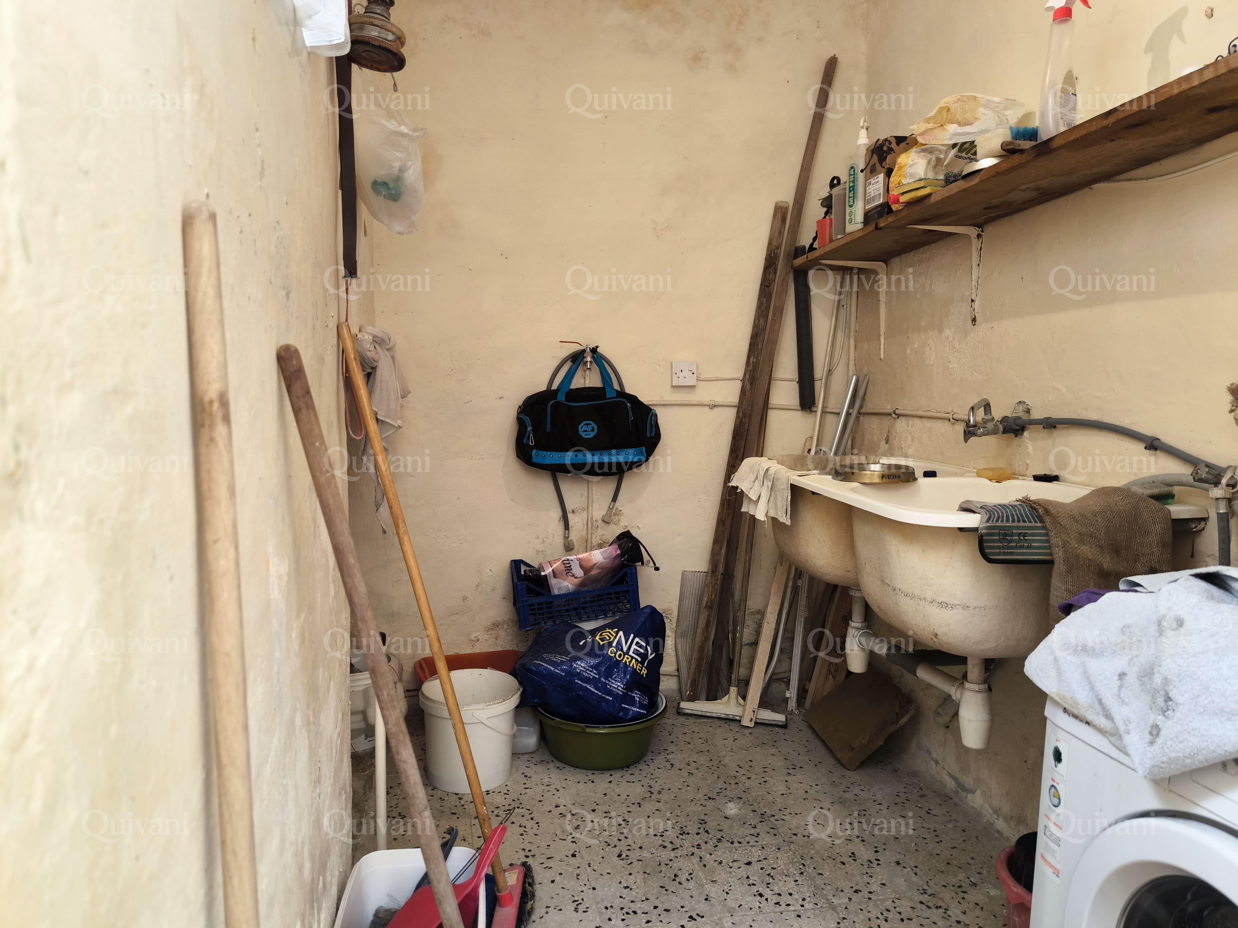 Naxxar, Unconverted Townhouse