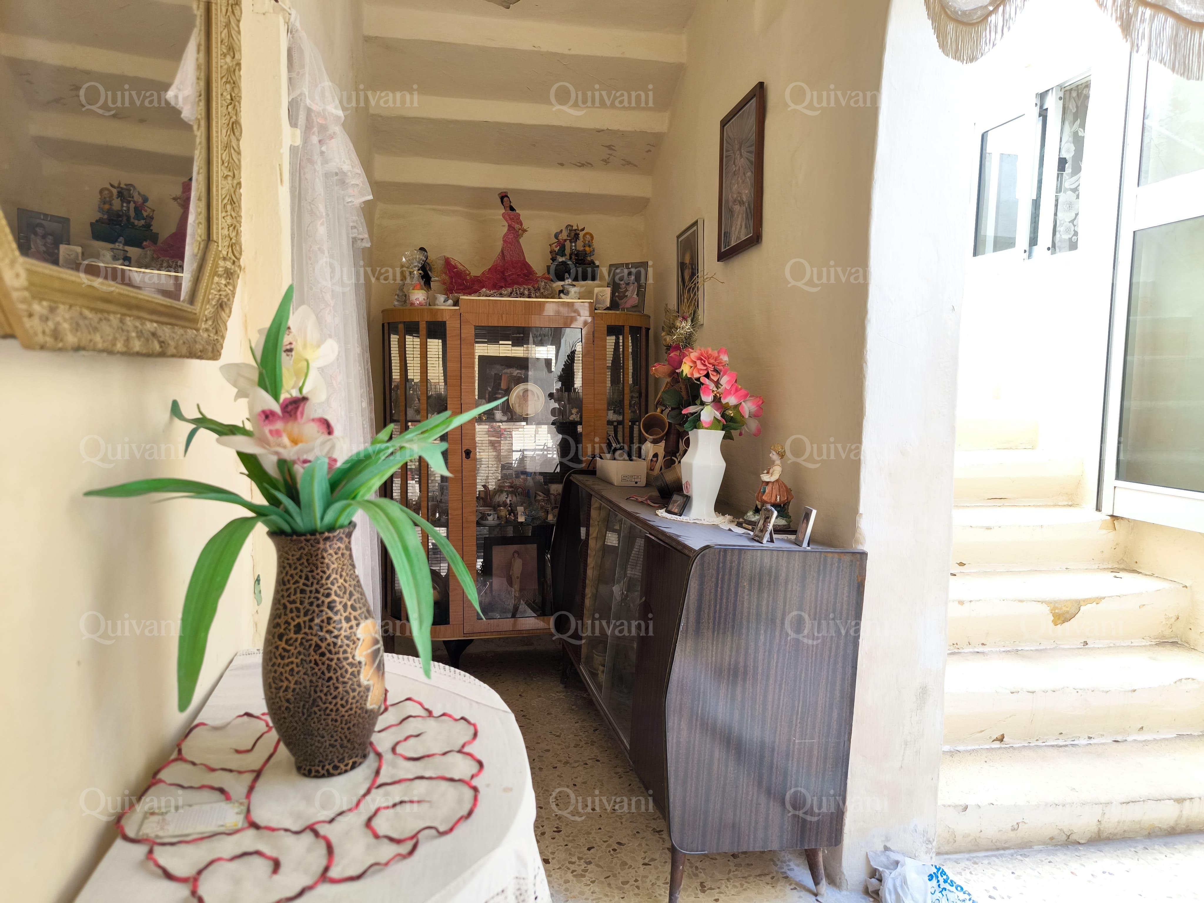 Naxxar, Unconverted Townhouse