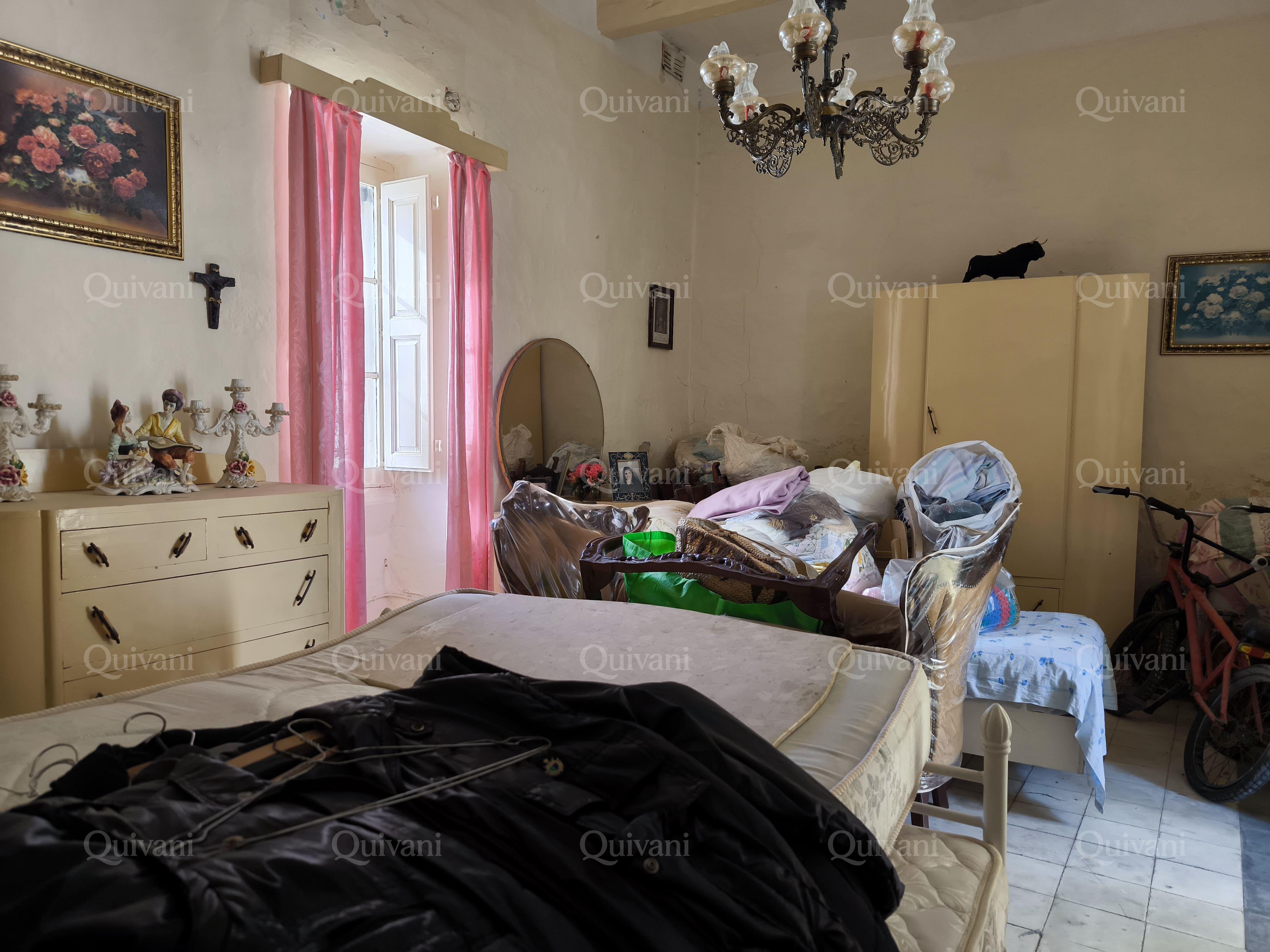 Naxxar, Unconverted Townhouse