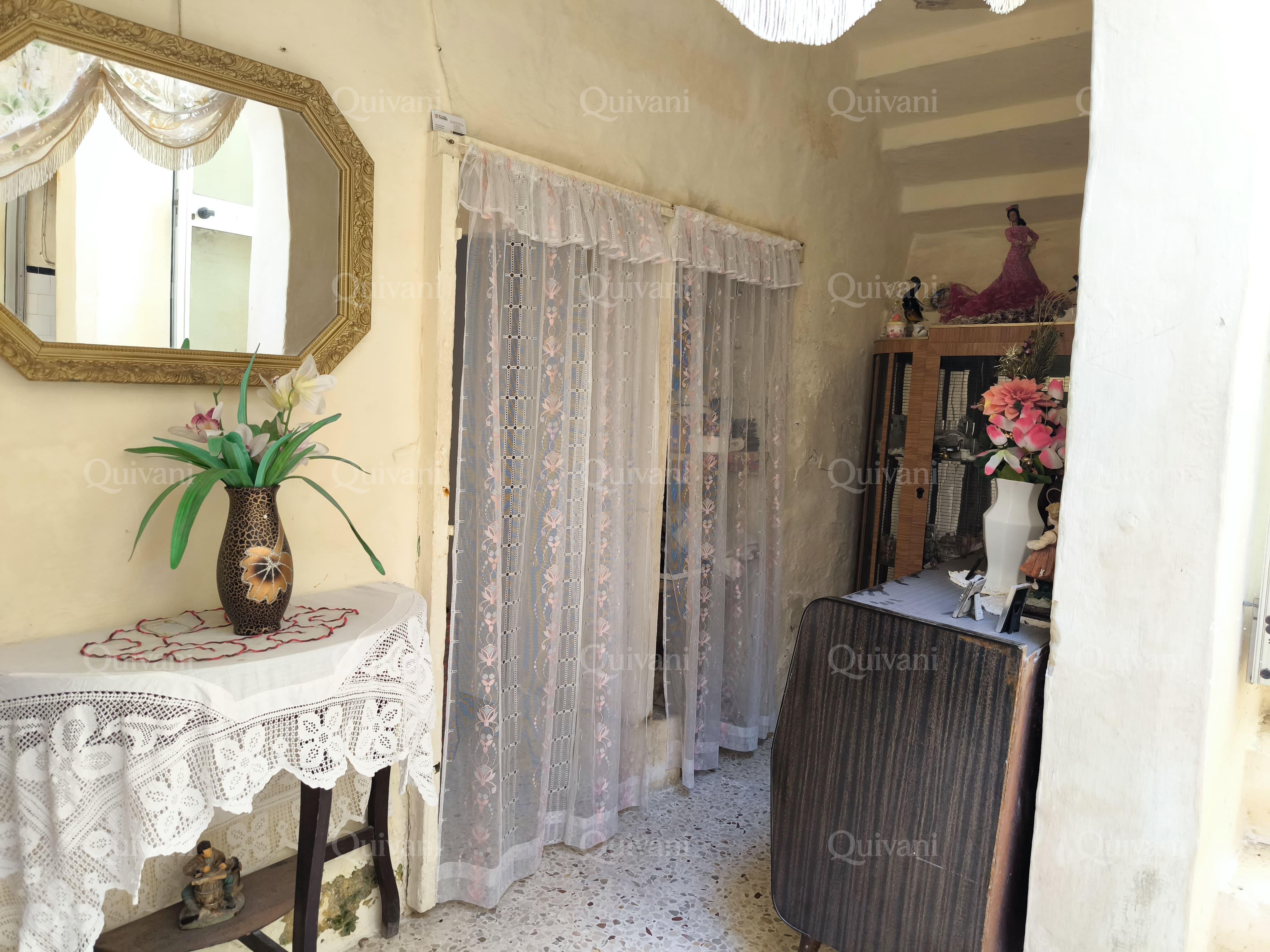 Naxxar, Unconverted Townhouse