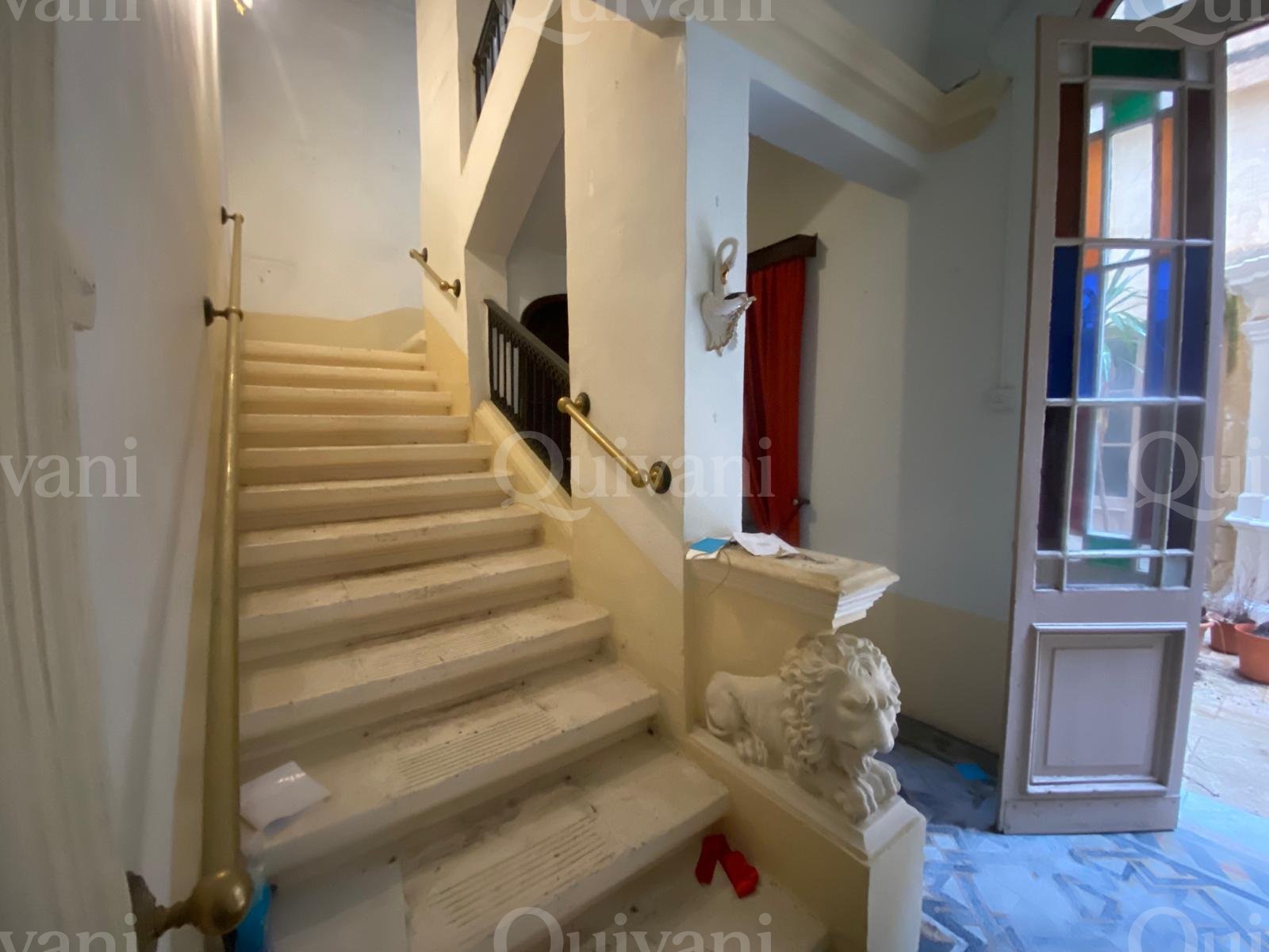 Qormi, Unconverted Townhouse