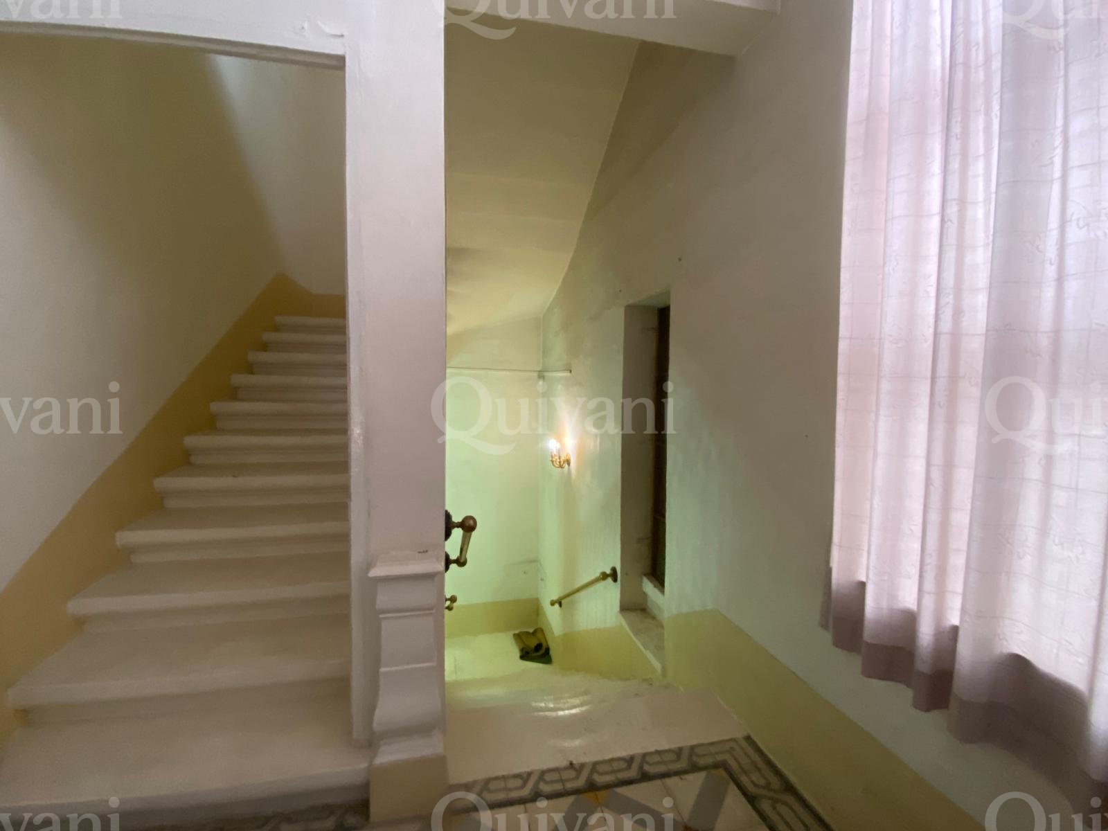 Qormi, Unconverted Townhouse