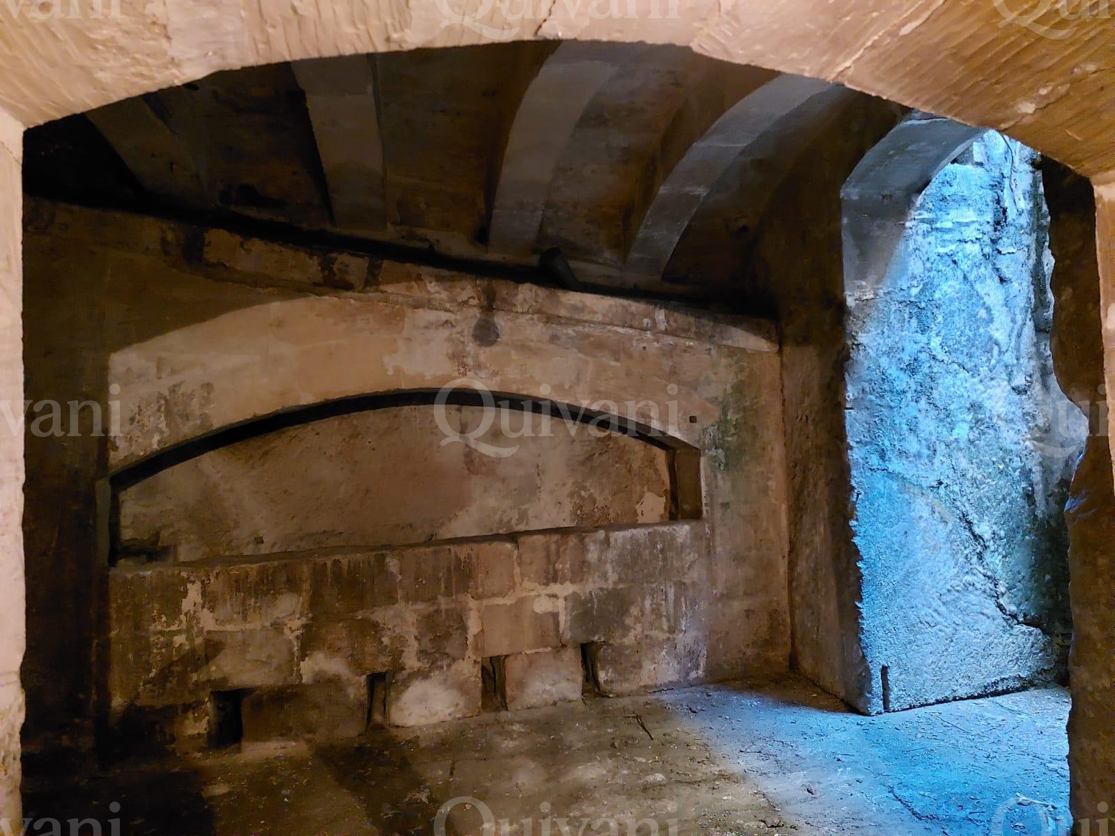 Qormi, Unconverted Townhouse