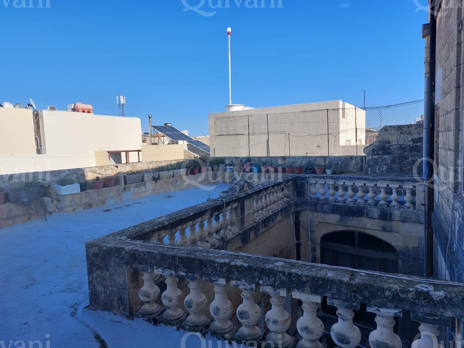 Qormi, Shell Guest House