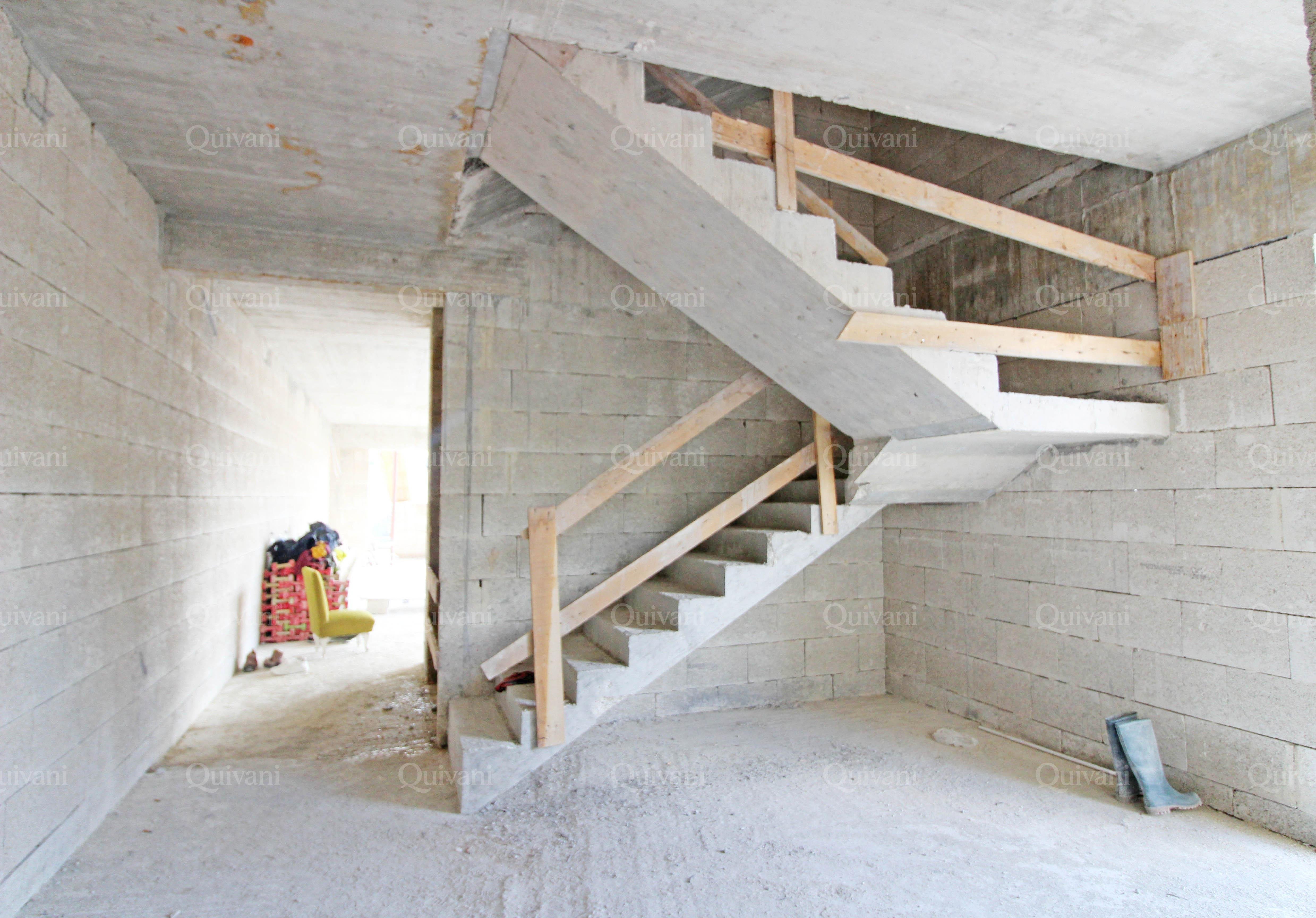 Lija, Shell Form Semi-detached Villa