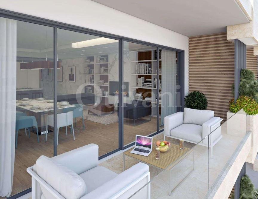 Zebbiegh, Shell form Penthouse
