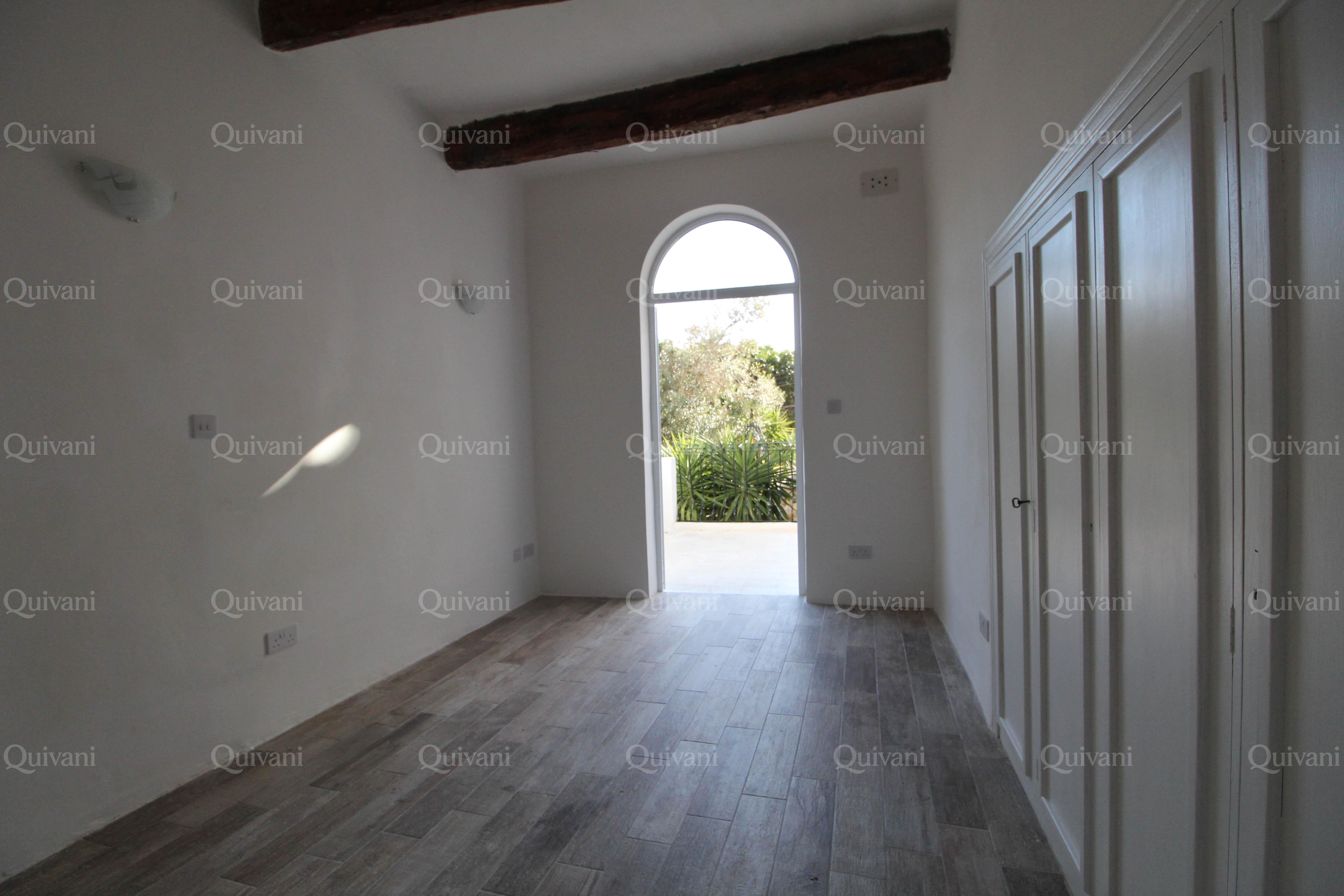 Naxxar, Converted House of Character