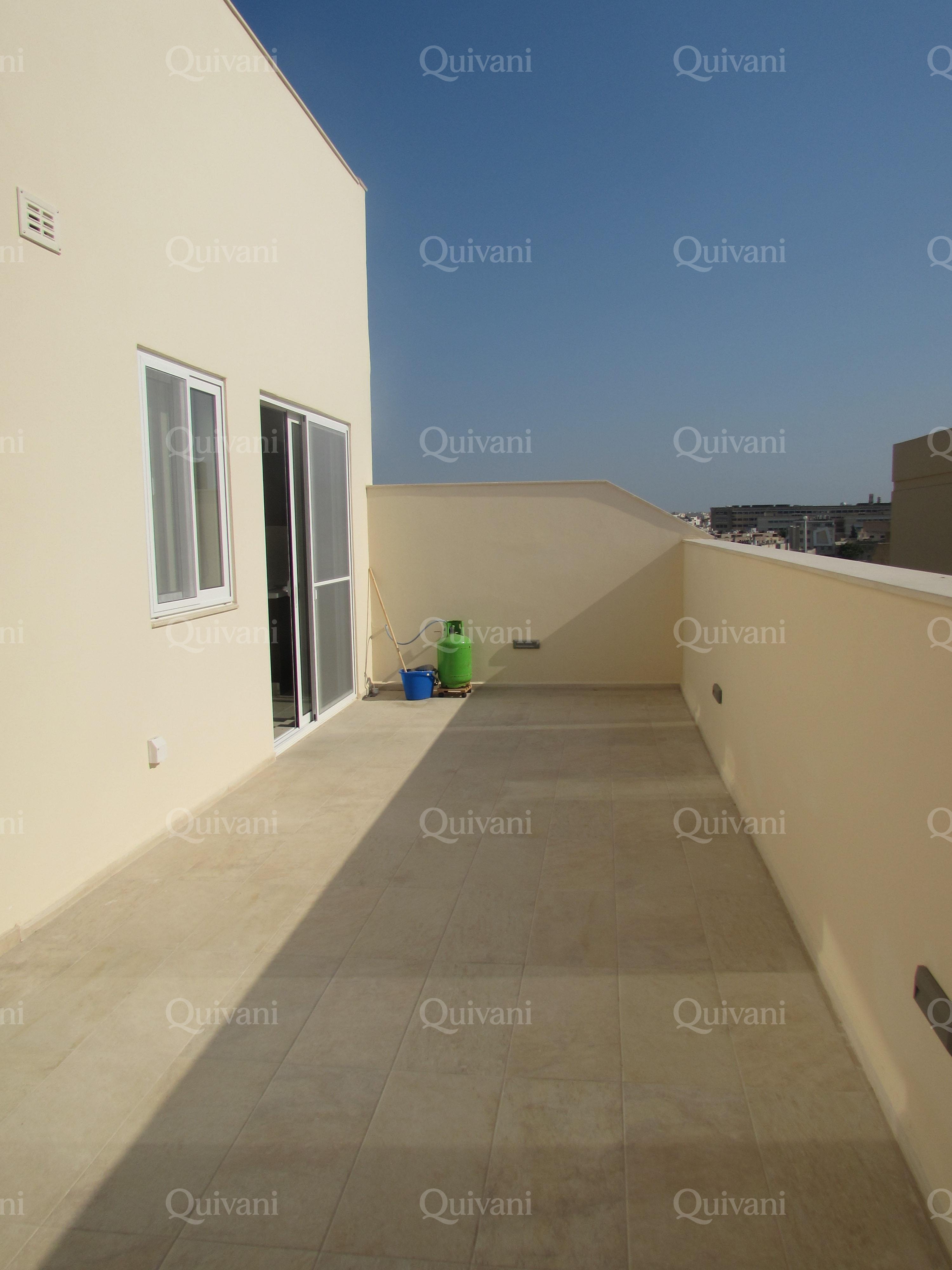 Msida, Furnished Penthouse