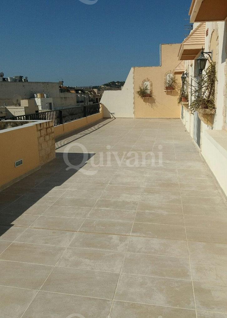 St Pauls Bay, Furnished Penthouse
