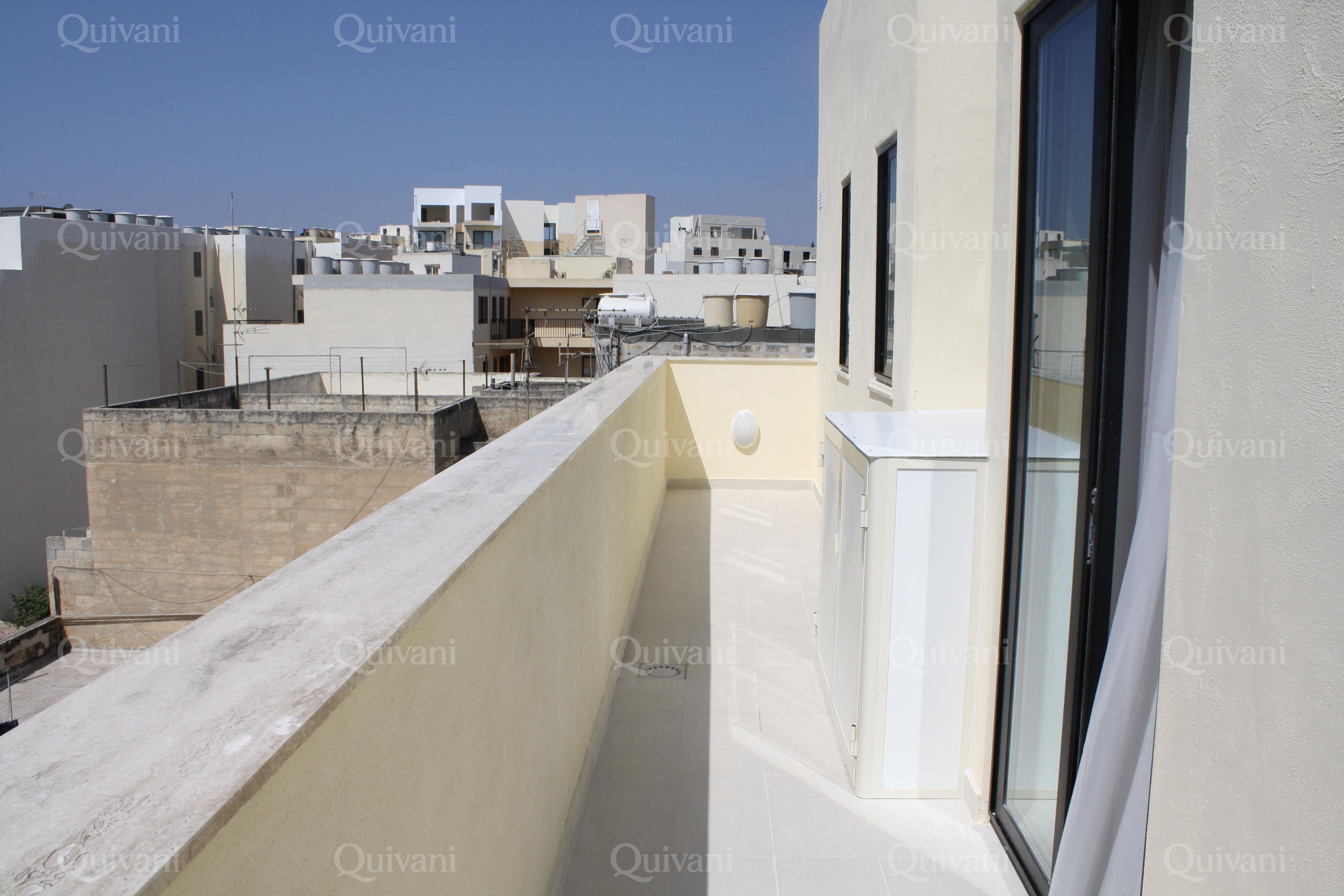 Msida, Furnished Penthouse