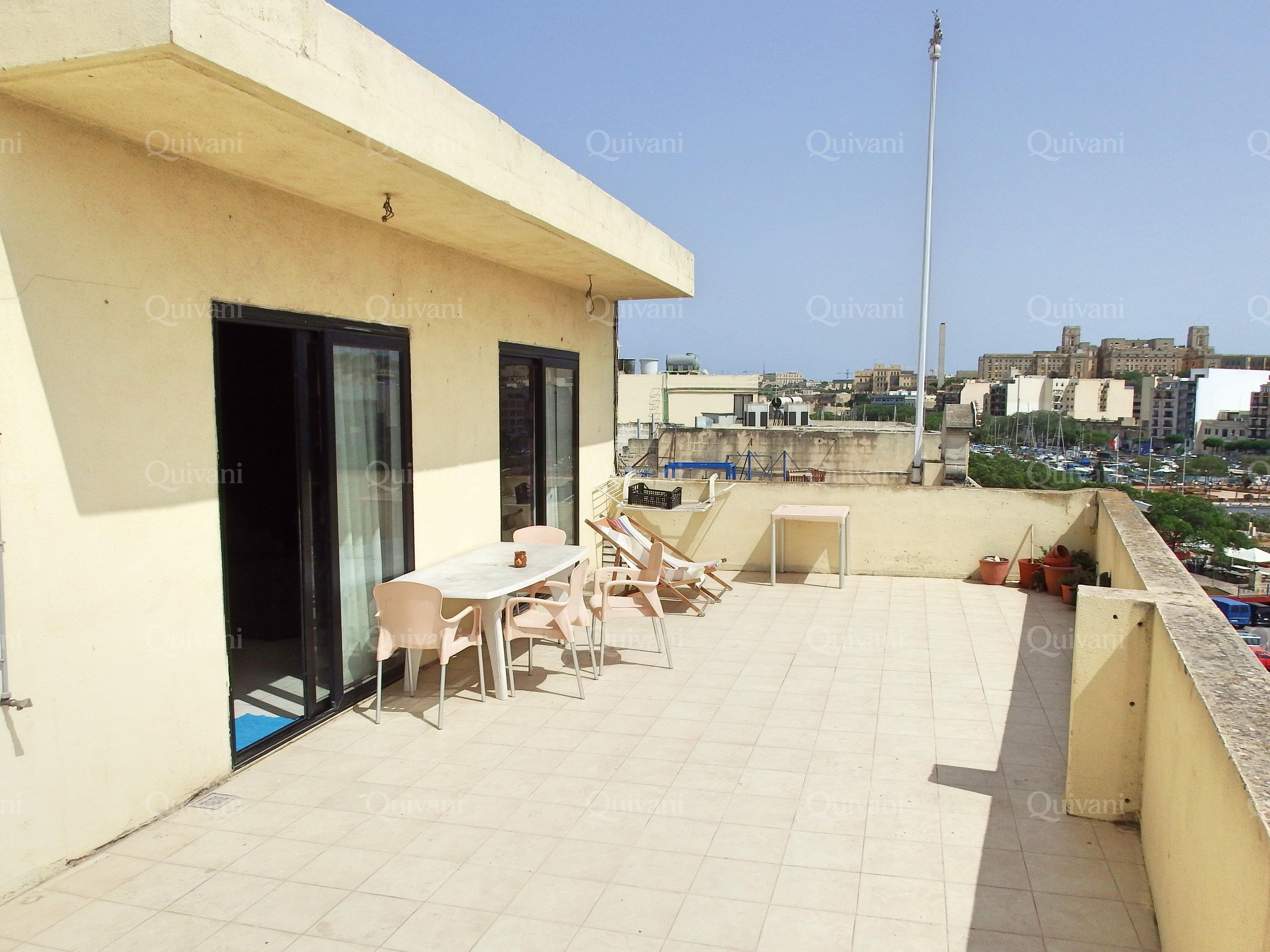 Msida, Furnished Penthouse