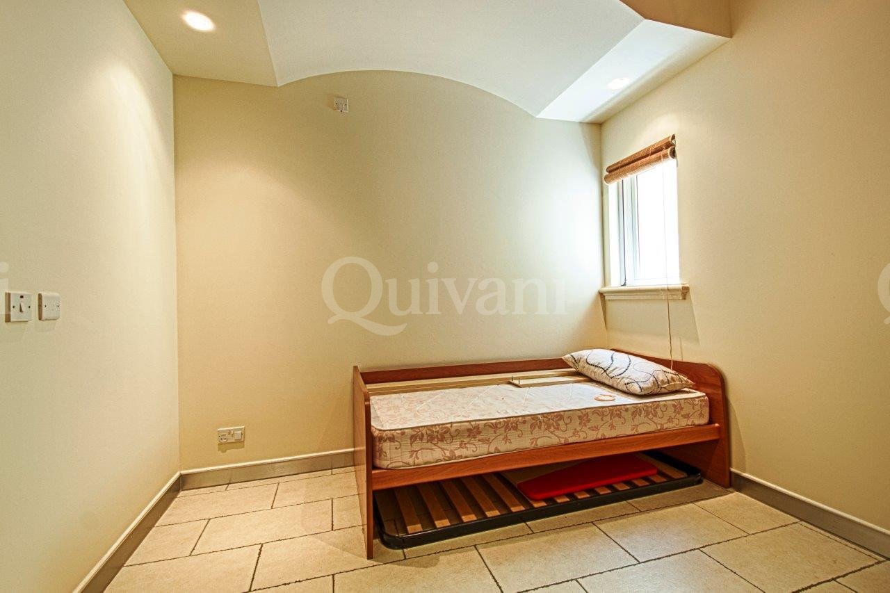 Bahar ic-Caghaq, Furnished Maisonette
