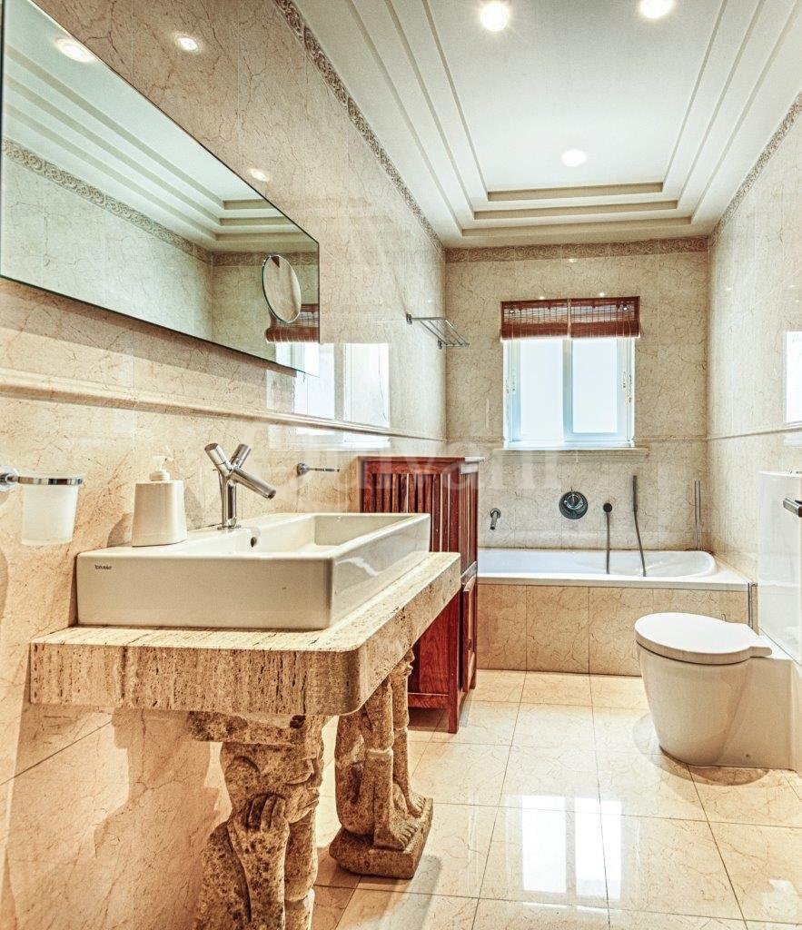 Bahar ic-Caghaq, Furnished Maisonette