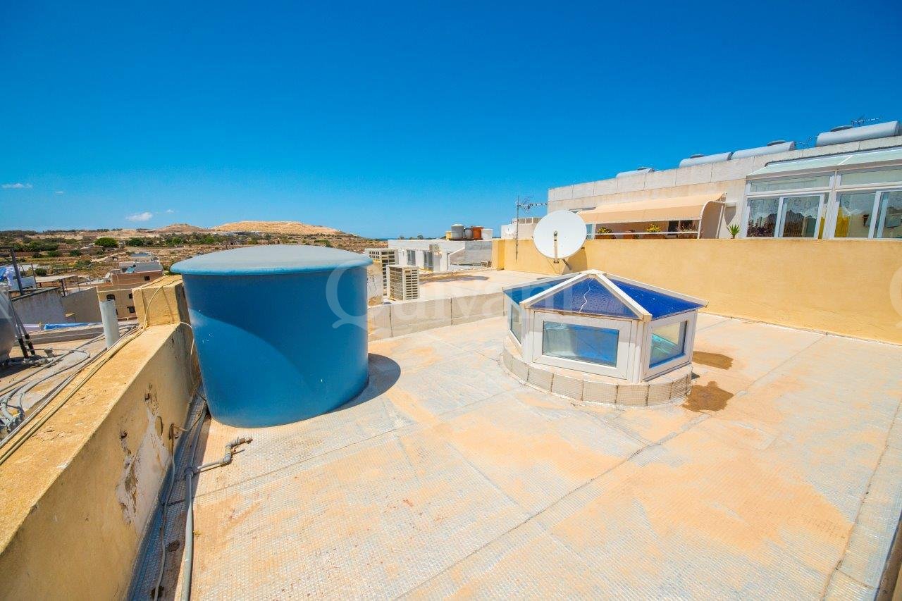 Bahar ic-Caghaq, Furnished Maisonette