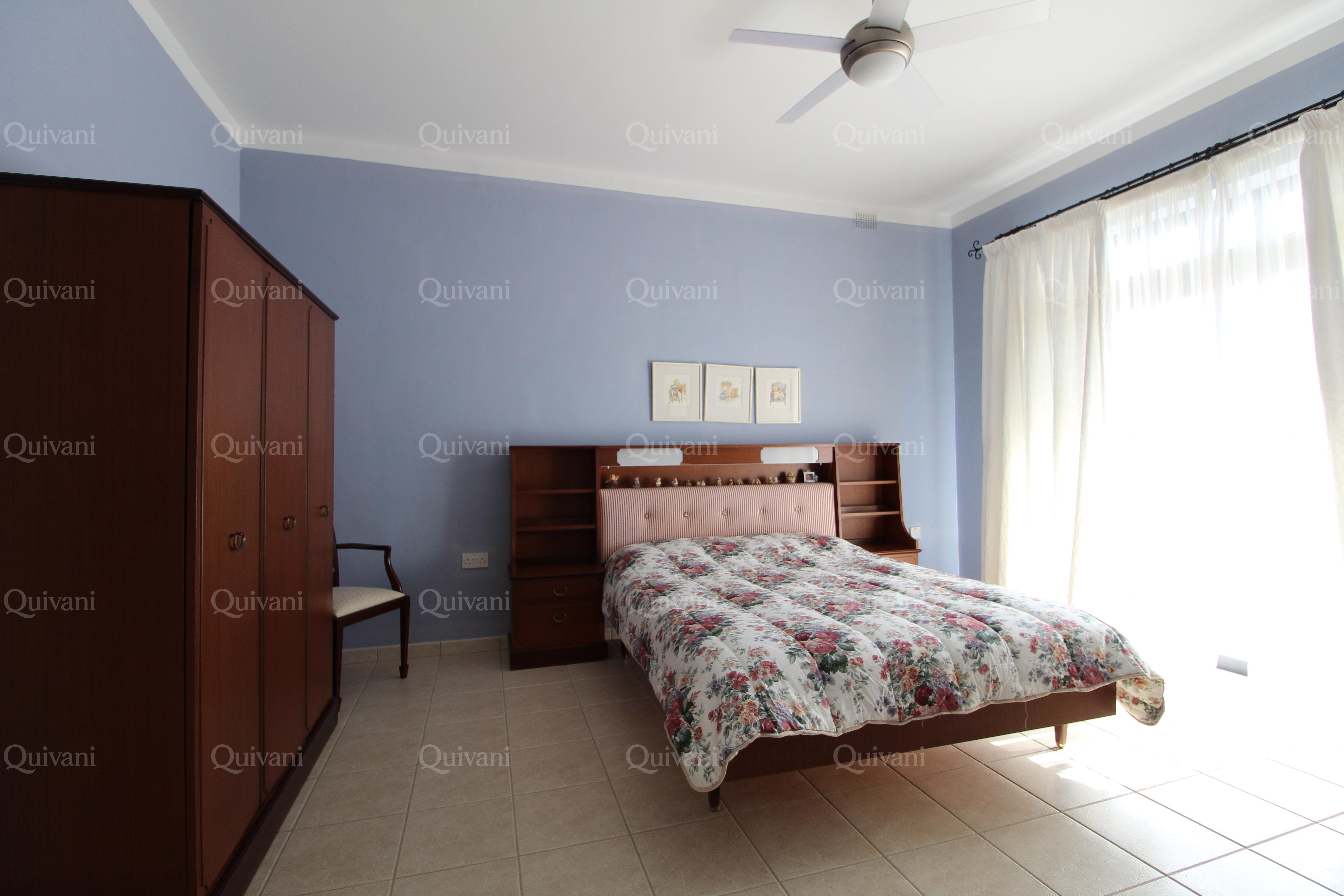 Qawra, Furnished Apartment