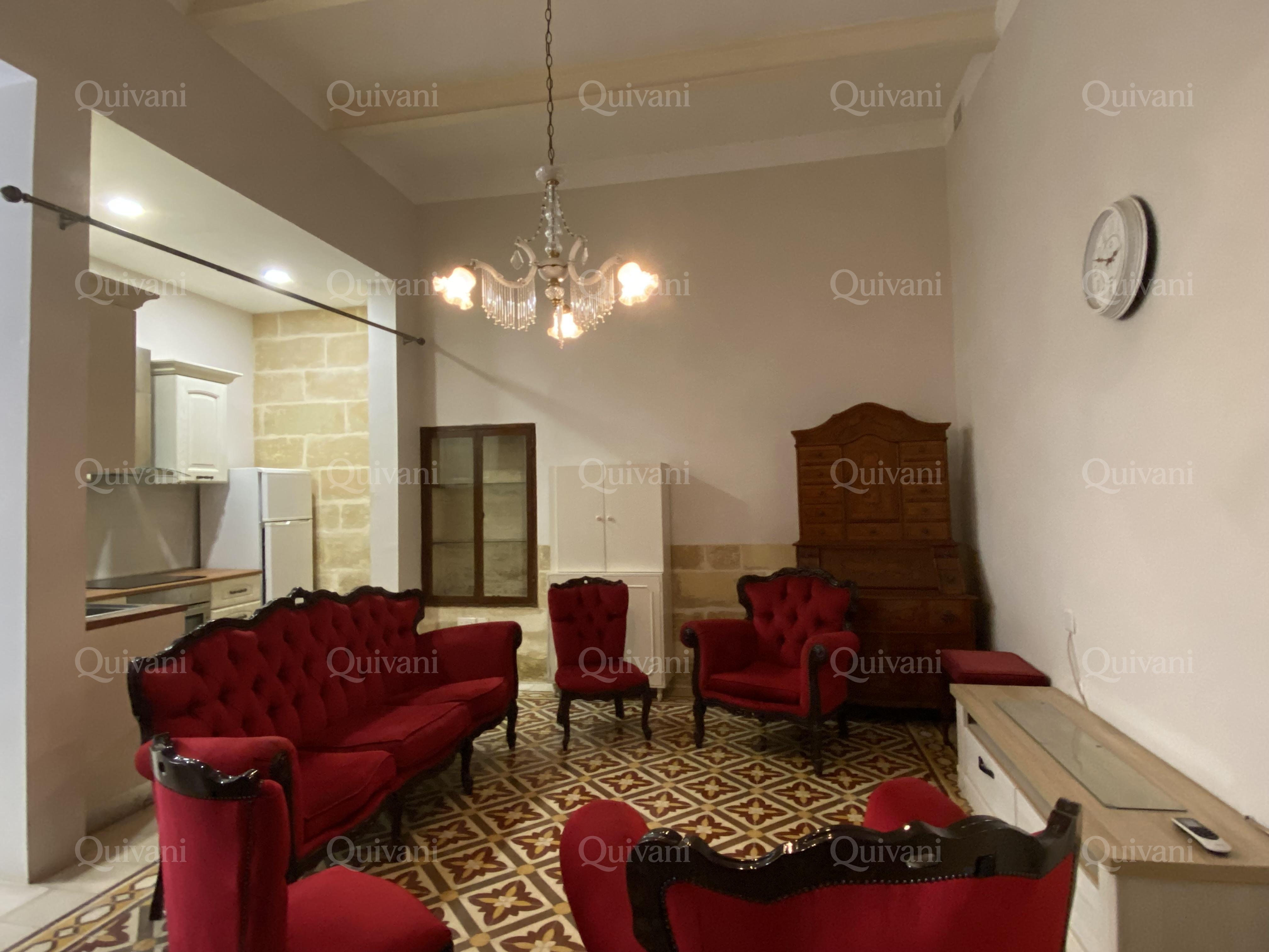 Zejtun, Furnished Townhouse