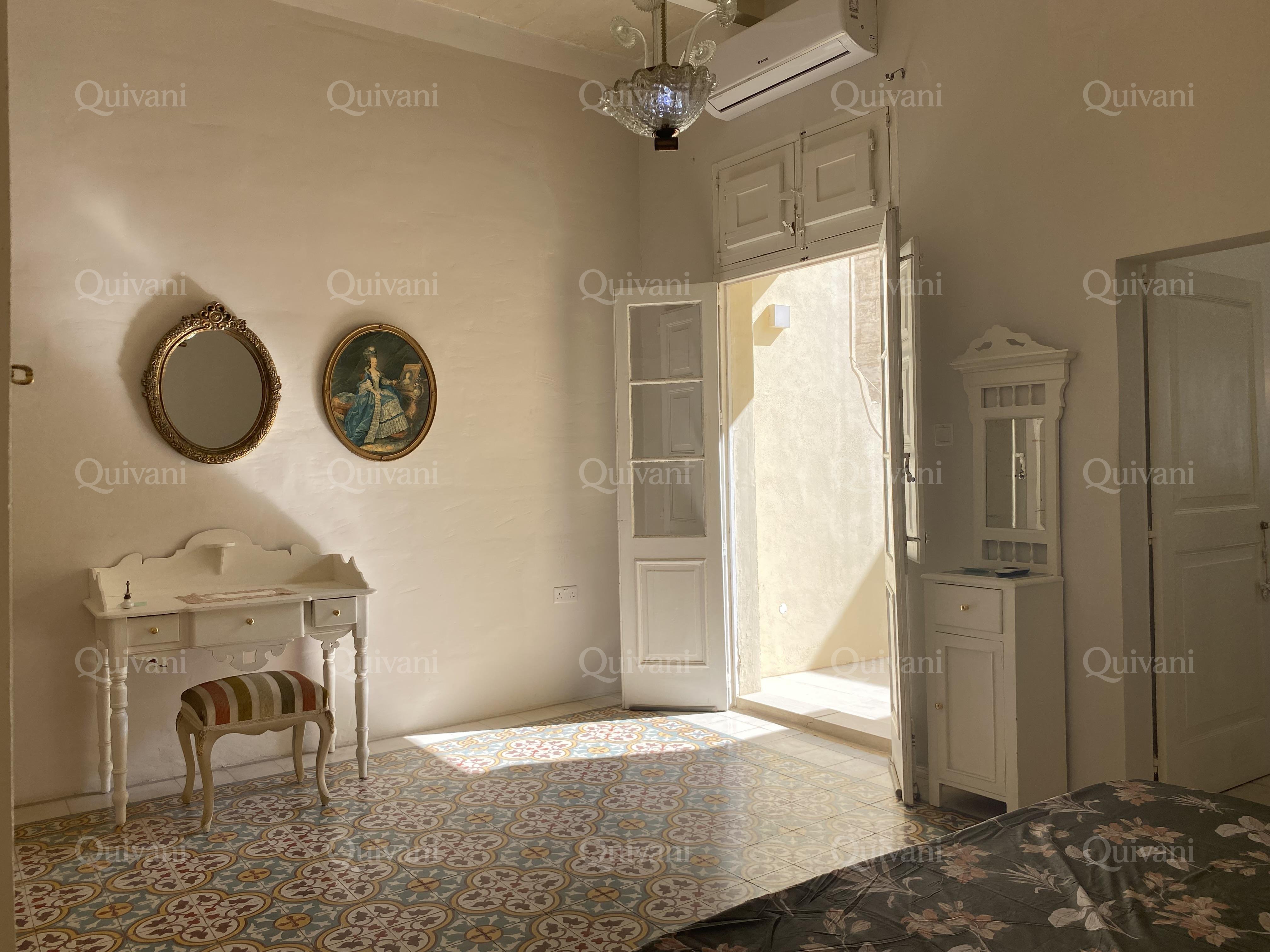 Zejtun, Furnished Townhouse