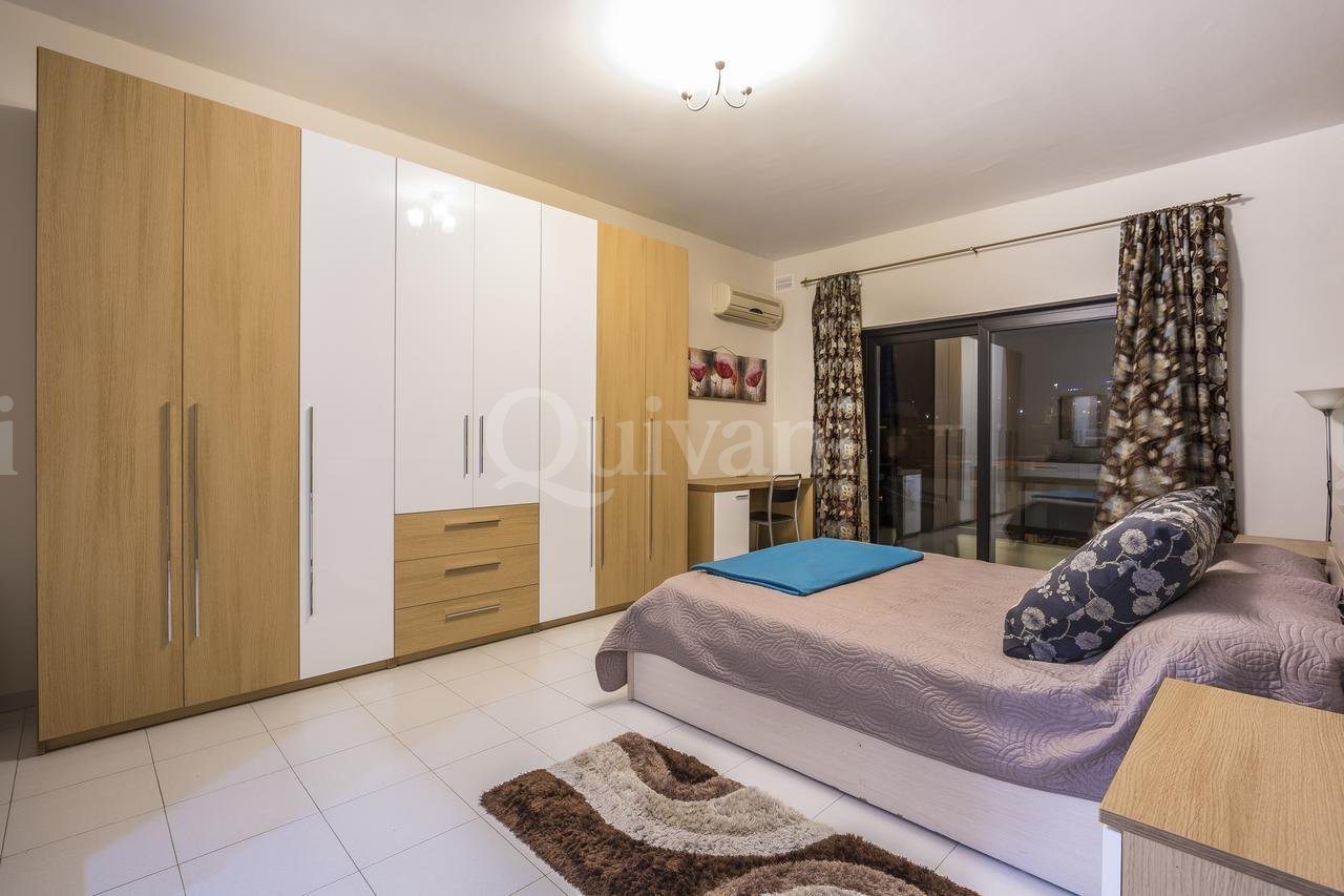 Sliema, Furnished Penthouse