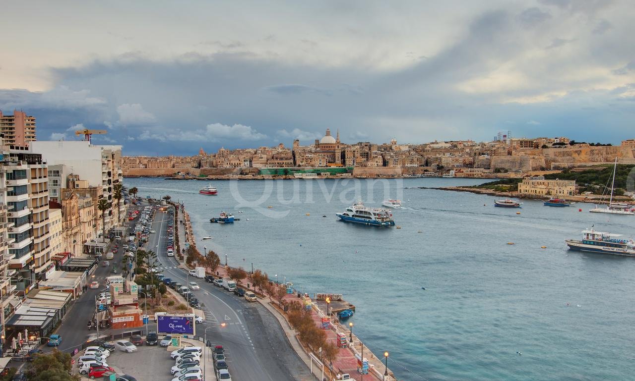 Sliema, Furnished Penthouse