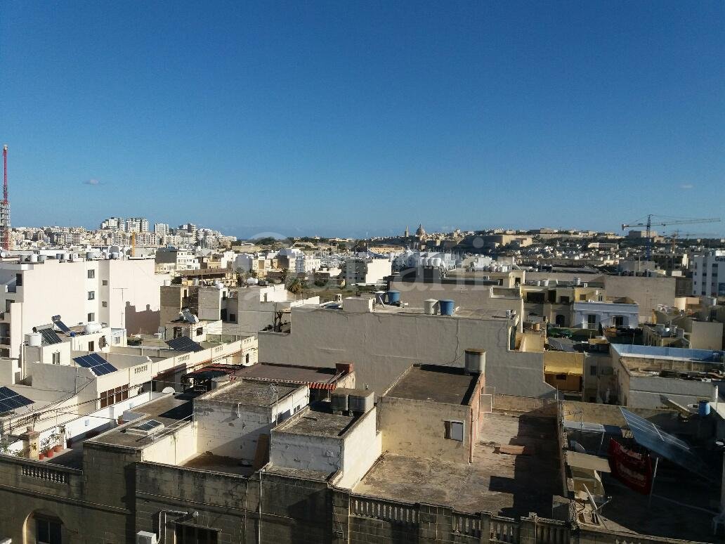Gzira, Furnished Penthouse