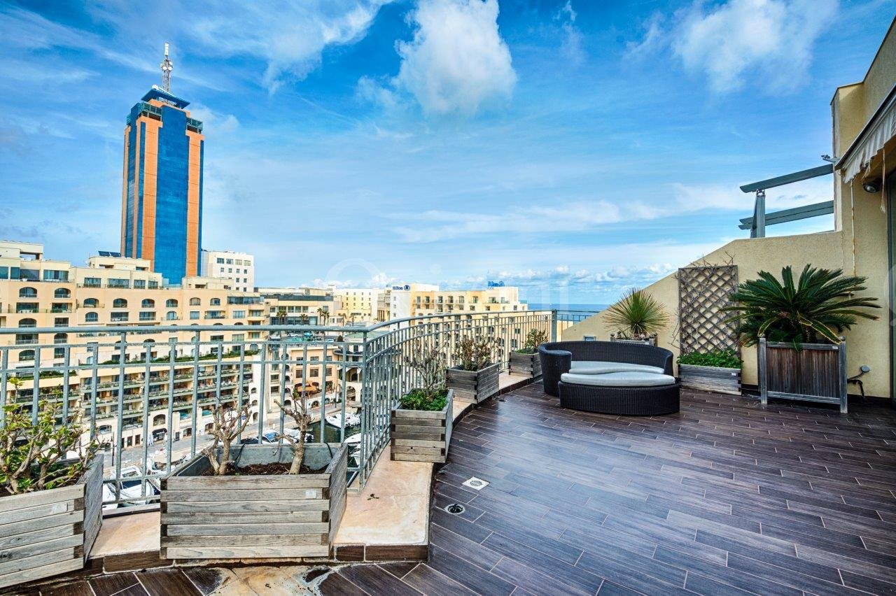 Portomaso, Furnished Penthouse