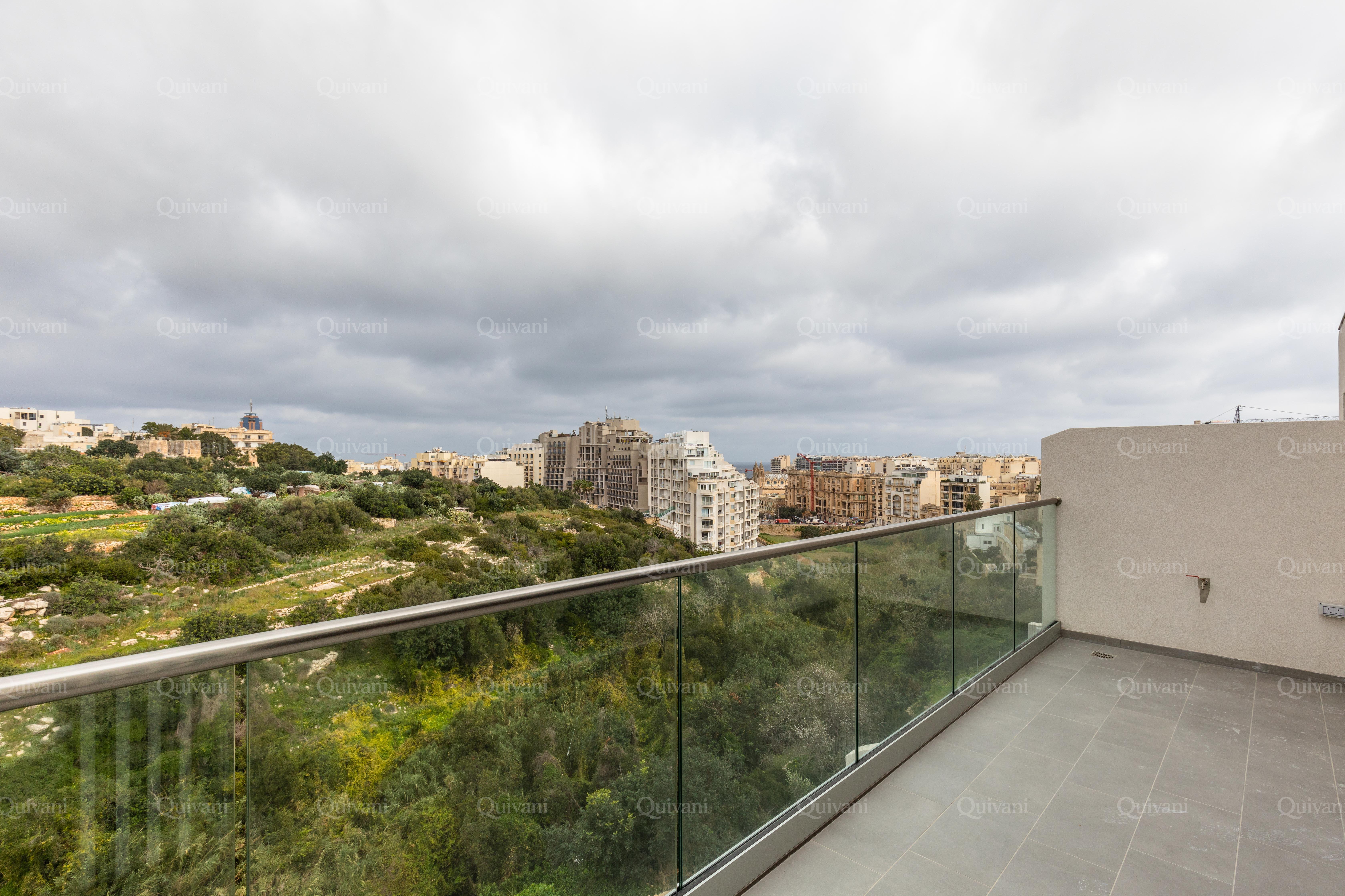 St Julians, Furnished Apartment