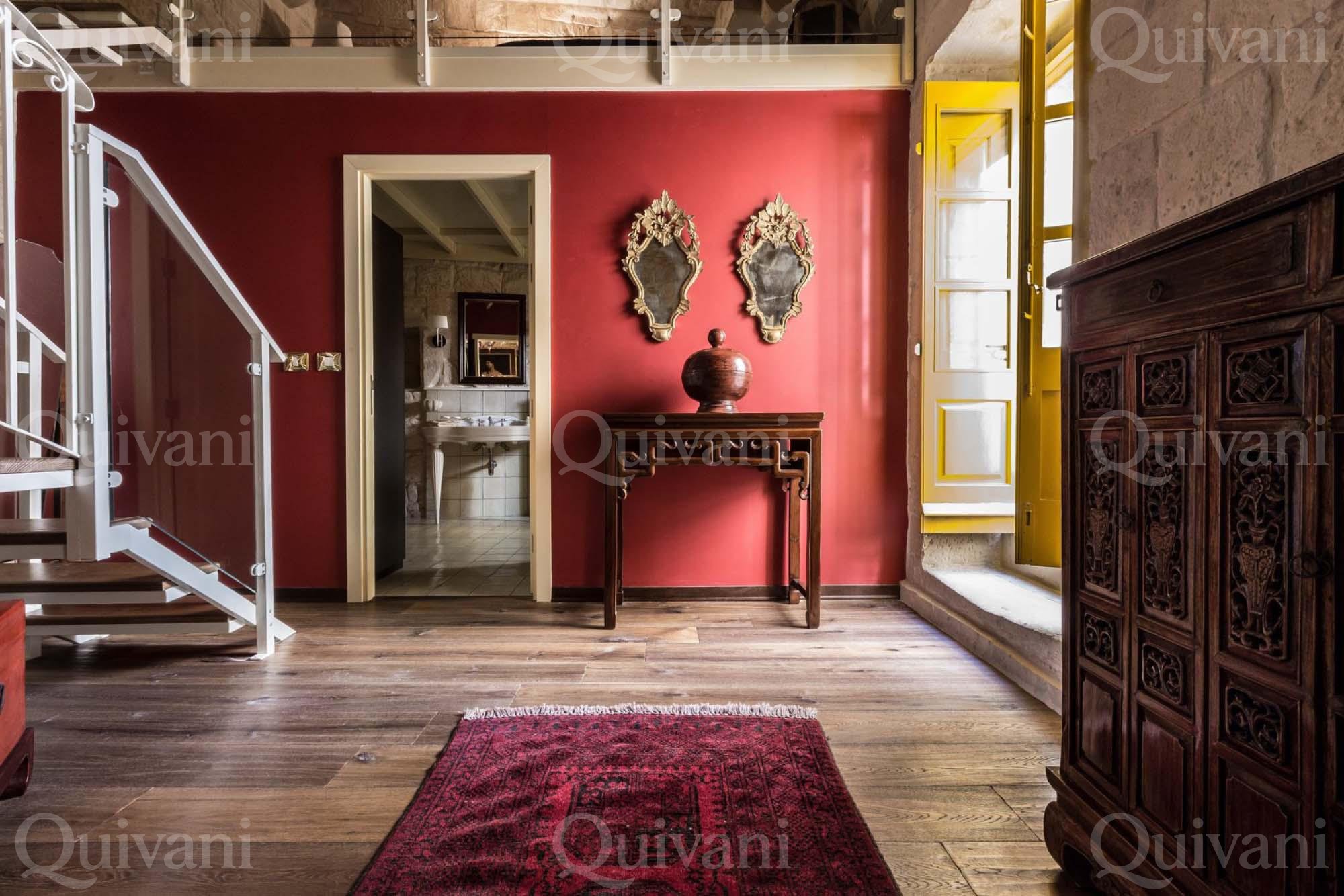 Vittoriosa, Converted House of Character