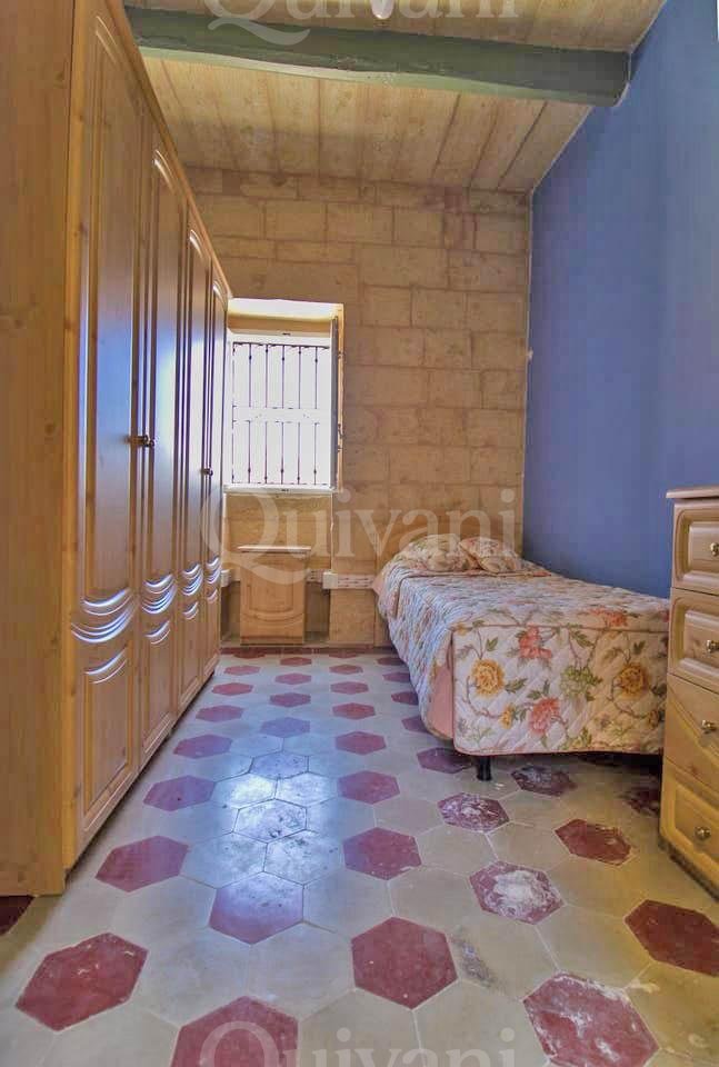 Birzebbugia, Furnished Maisonette