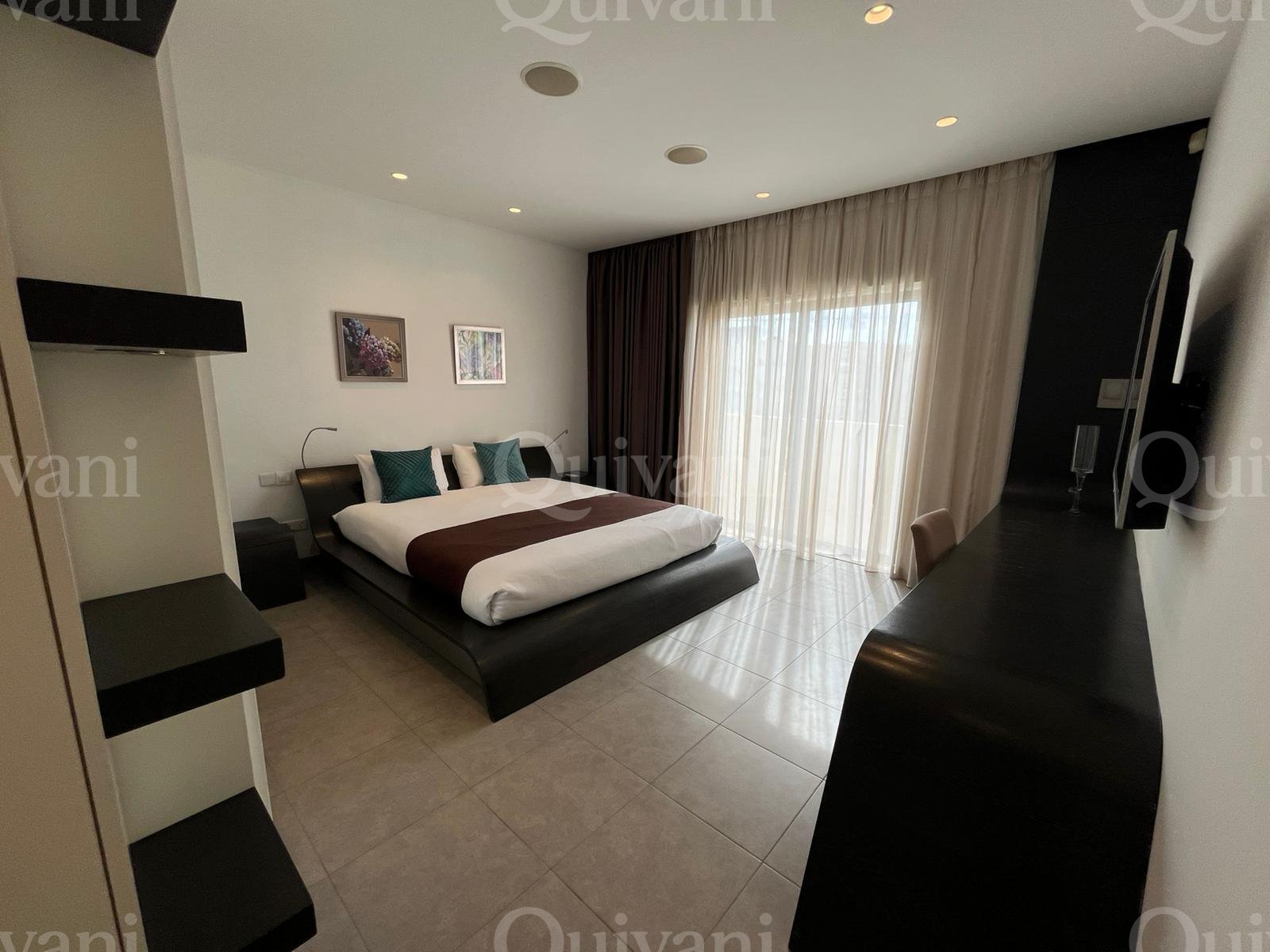 Sliema, Furnished Penthouse