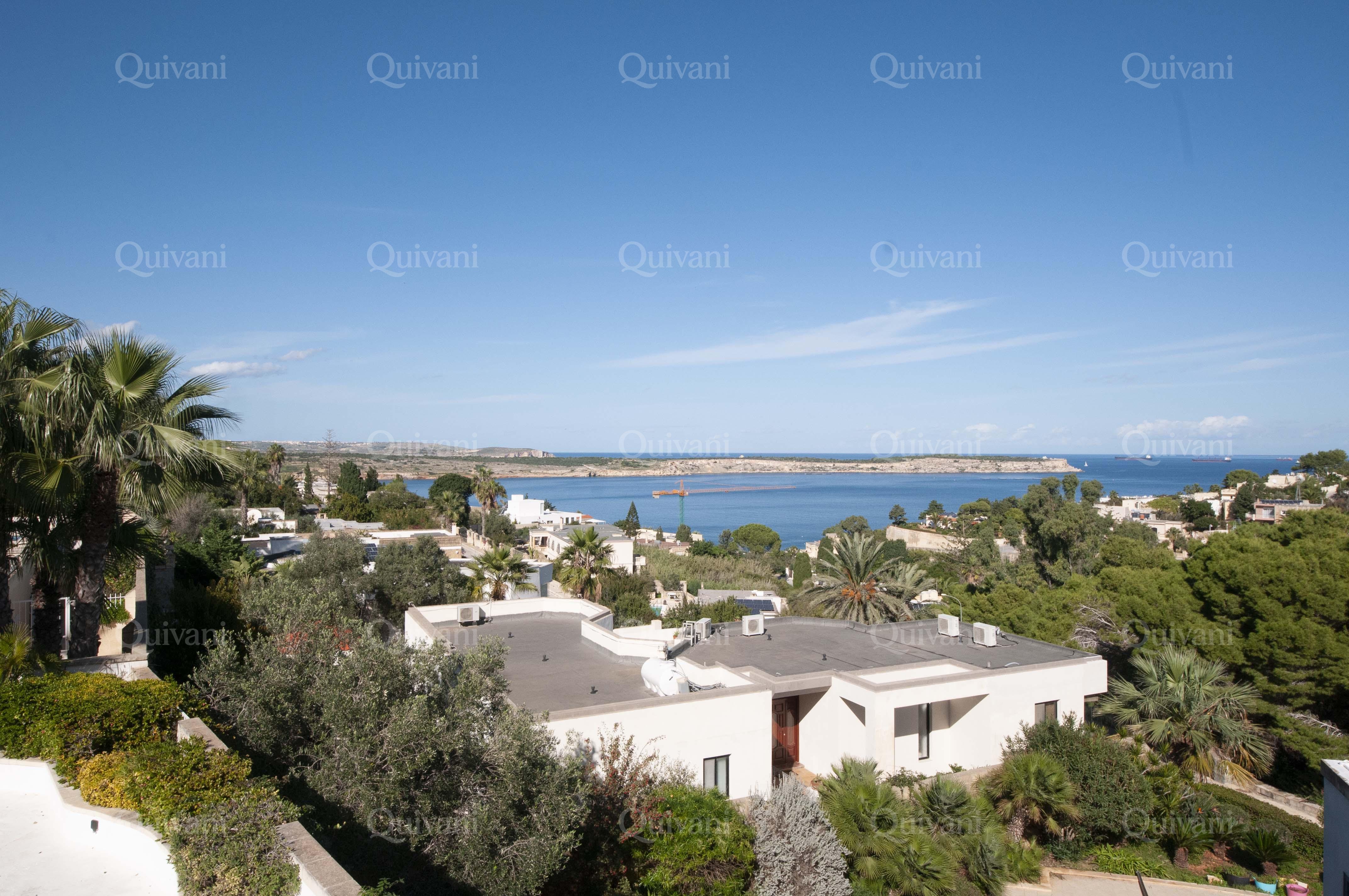 Mellieha, finished Bungalow