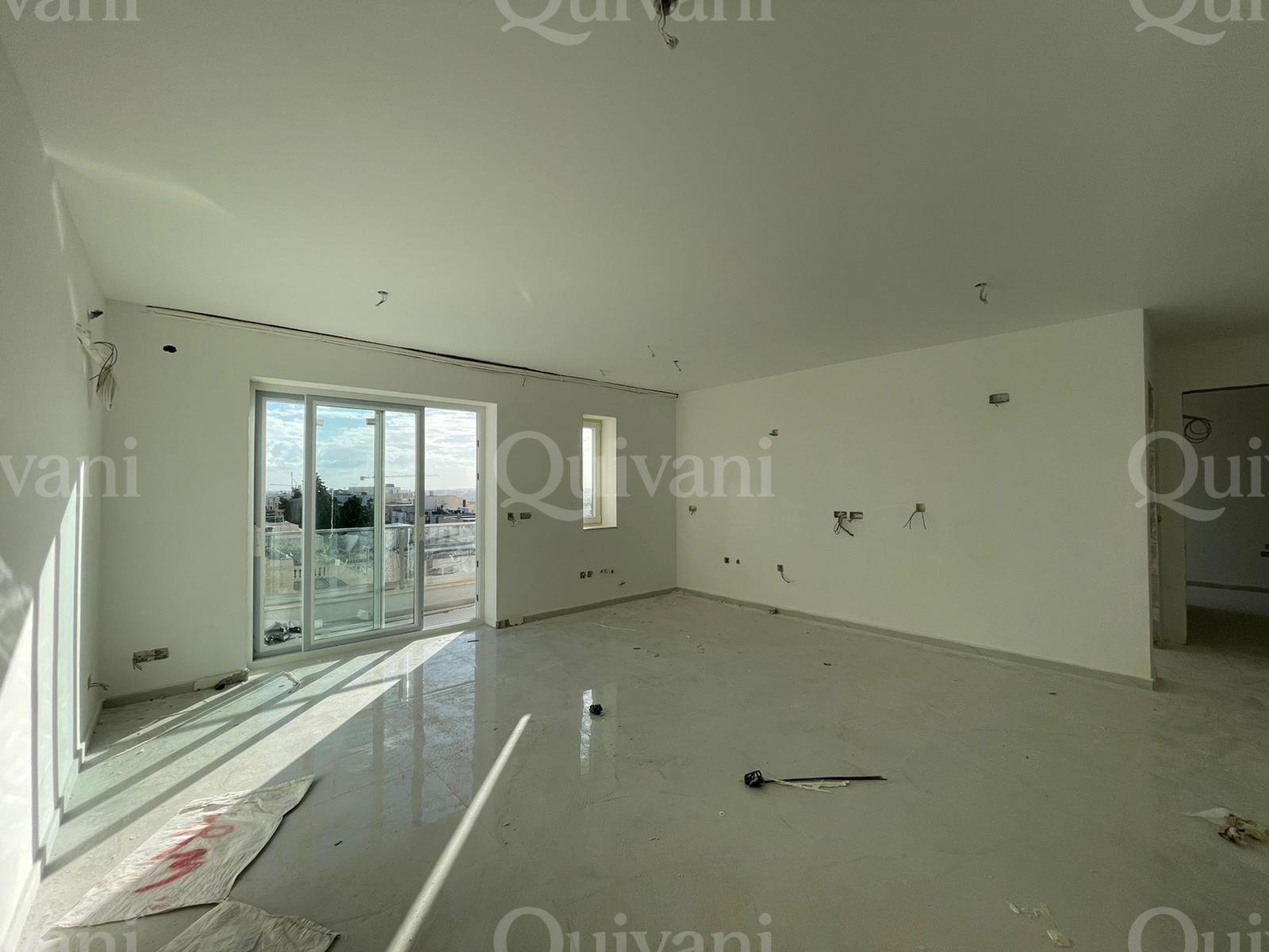 San Gwann, Finished Garage