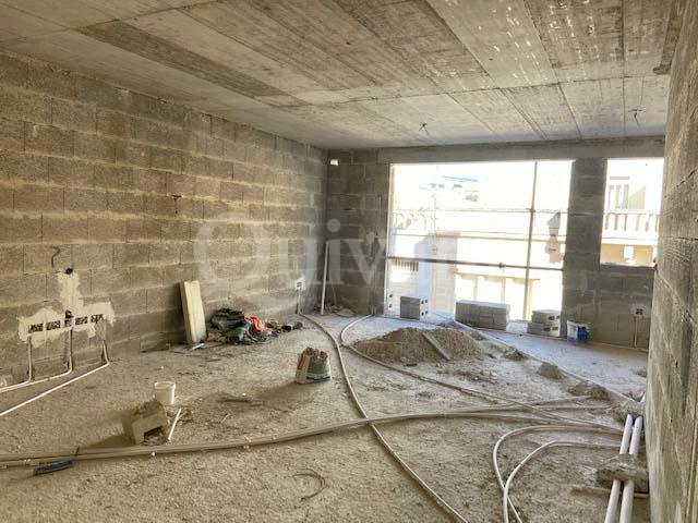 Mosta, Finished Office