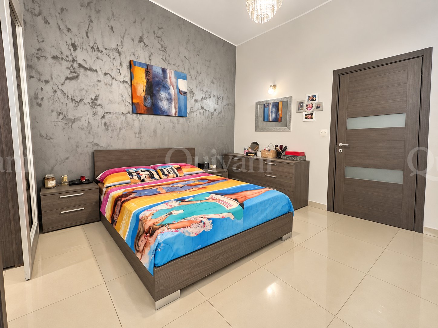 Semi basement 3 bedrooms maisonette