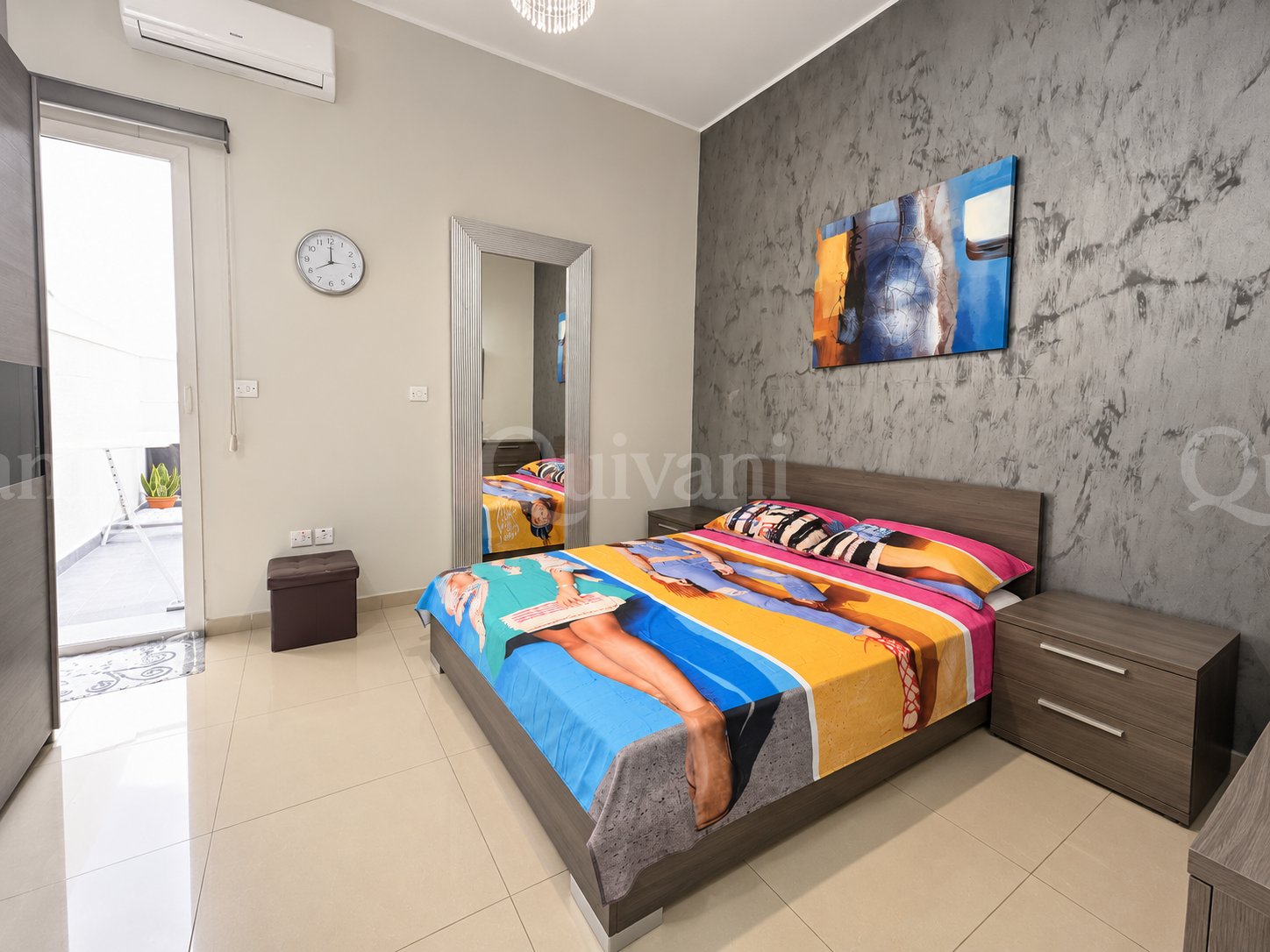 Semi basement 3 bedrooms maisonette