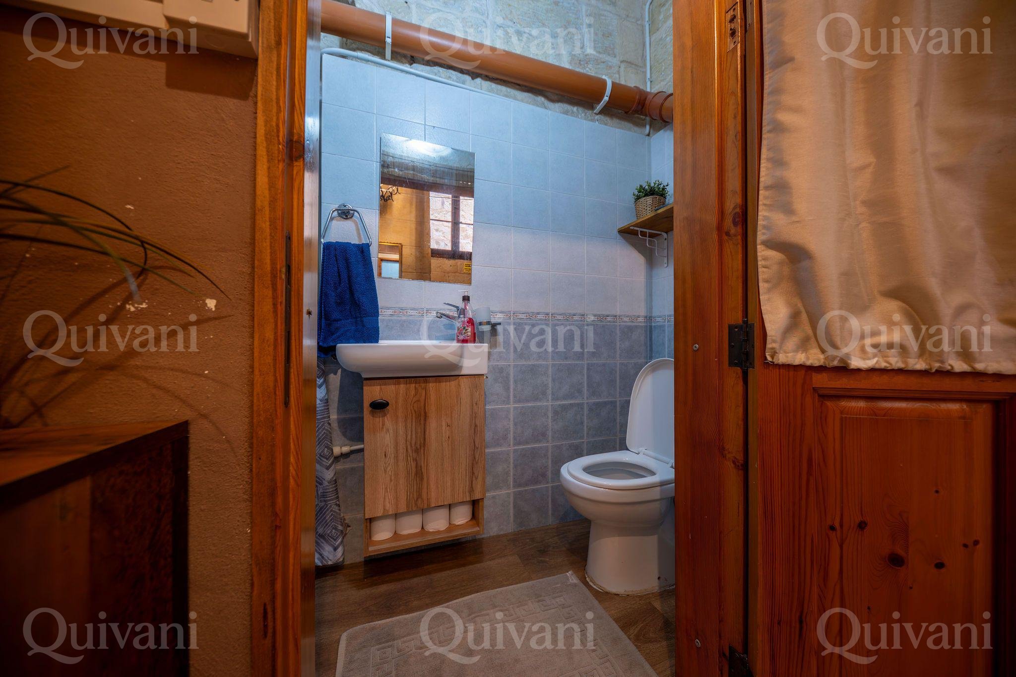 Charming 2 bed House of Character in Quiet area of Cospicua