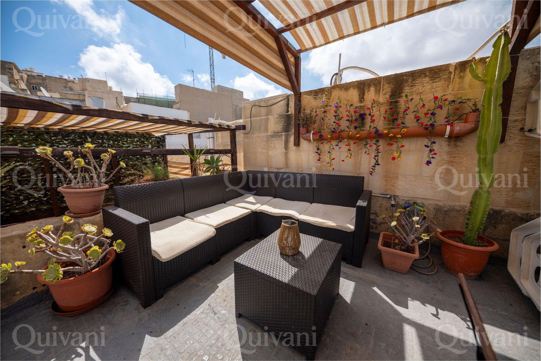 Charming 2 bed House of Character in Quiet area of Cospicua