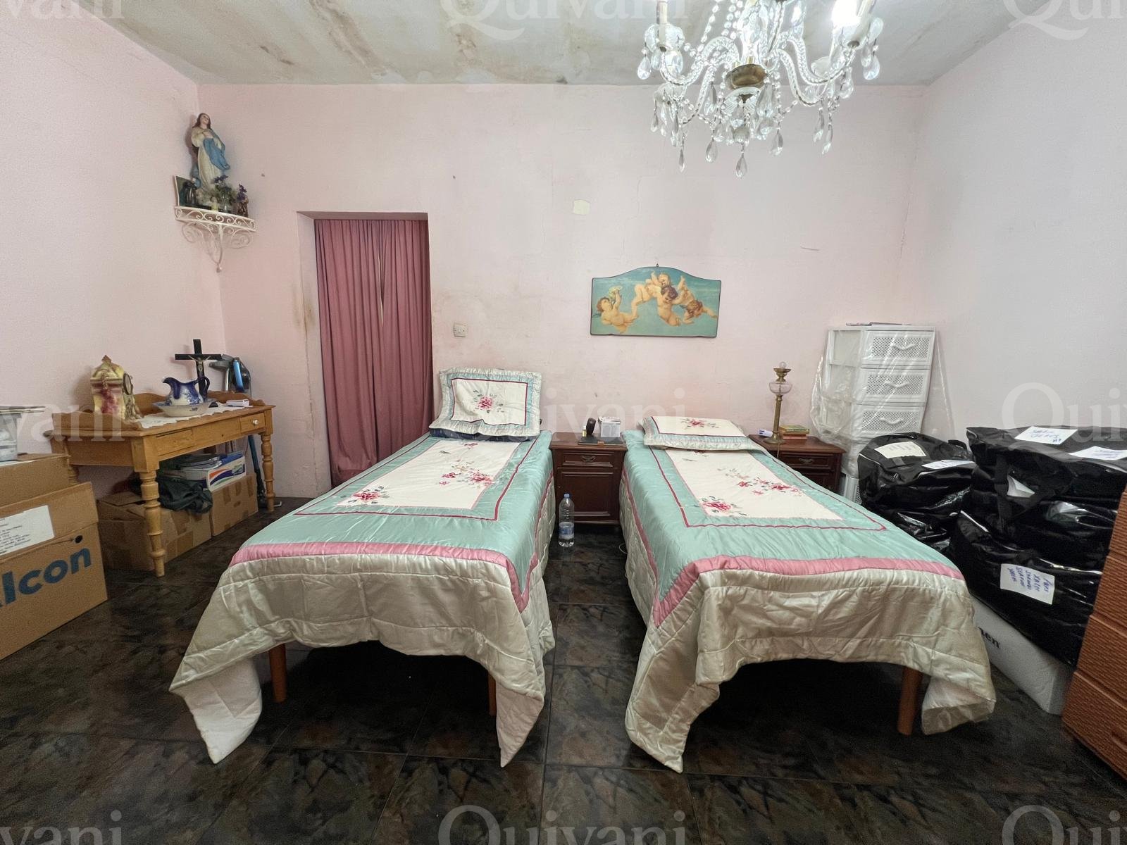 Partly Furnished Townhouse in Paola