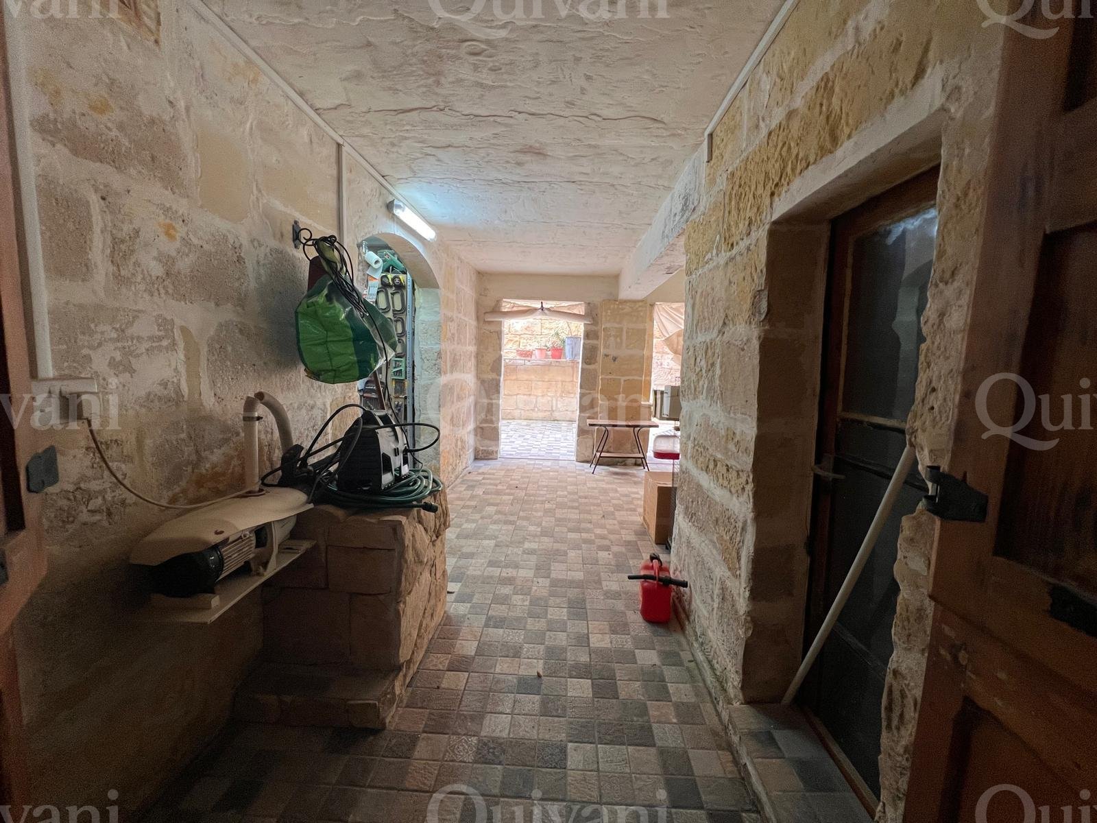 Partly Furnished Townhouse in Paola