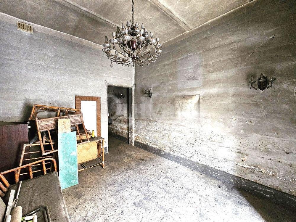 Marsa Unconverted Townhouse