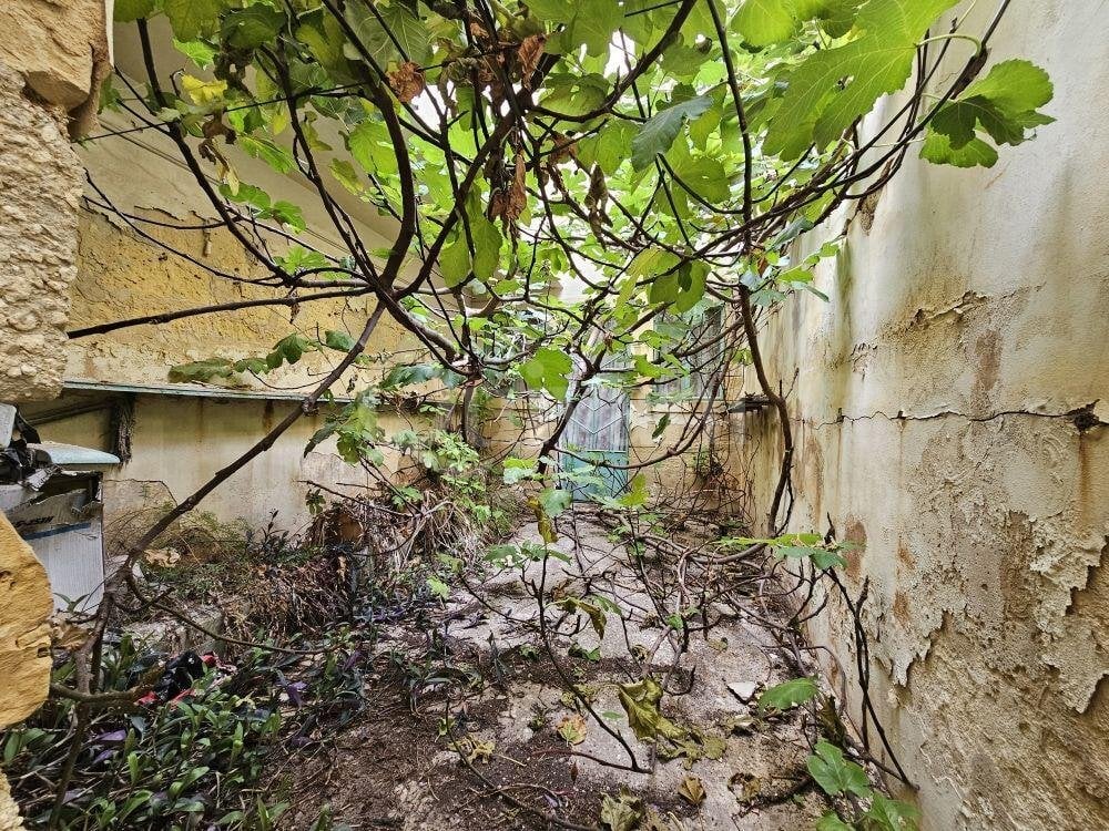 Marsa Uncoverted TOWNHOUSE